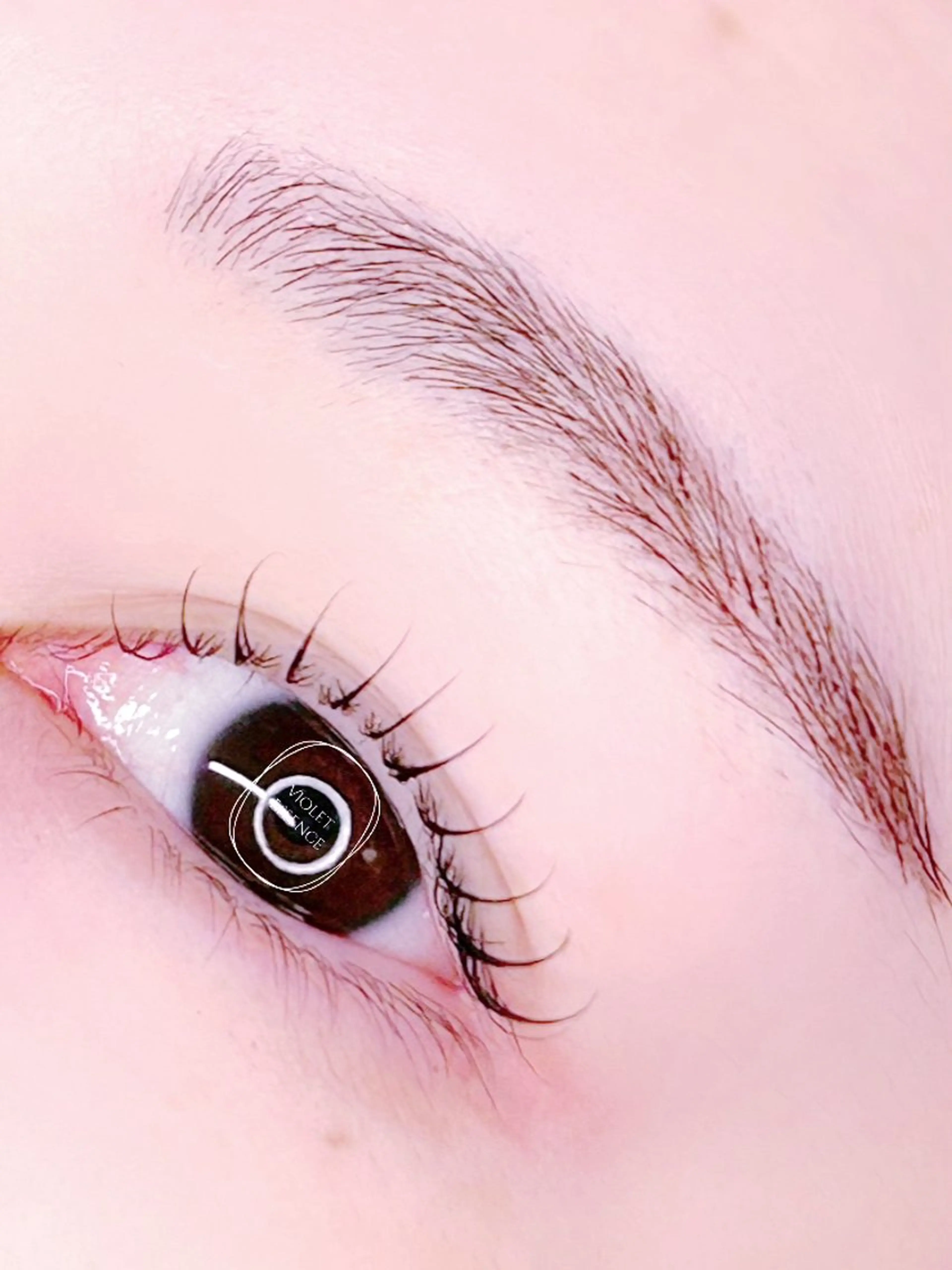 マツエク・マツパ Violet Essenceの眉毛・アイブロウイメージ