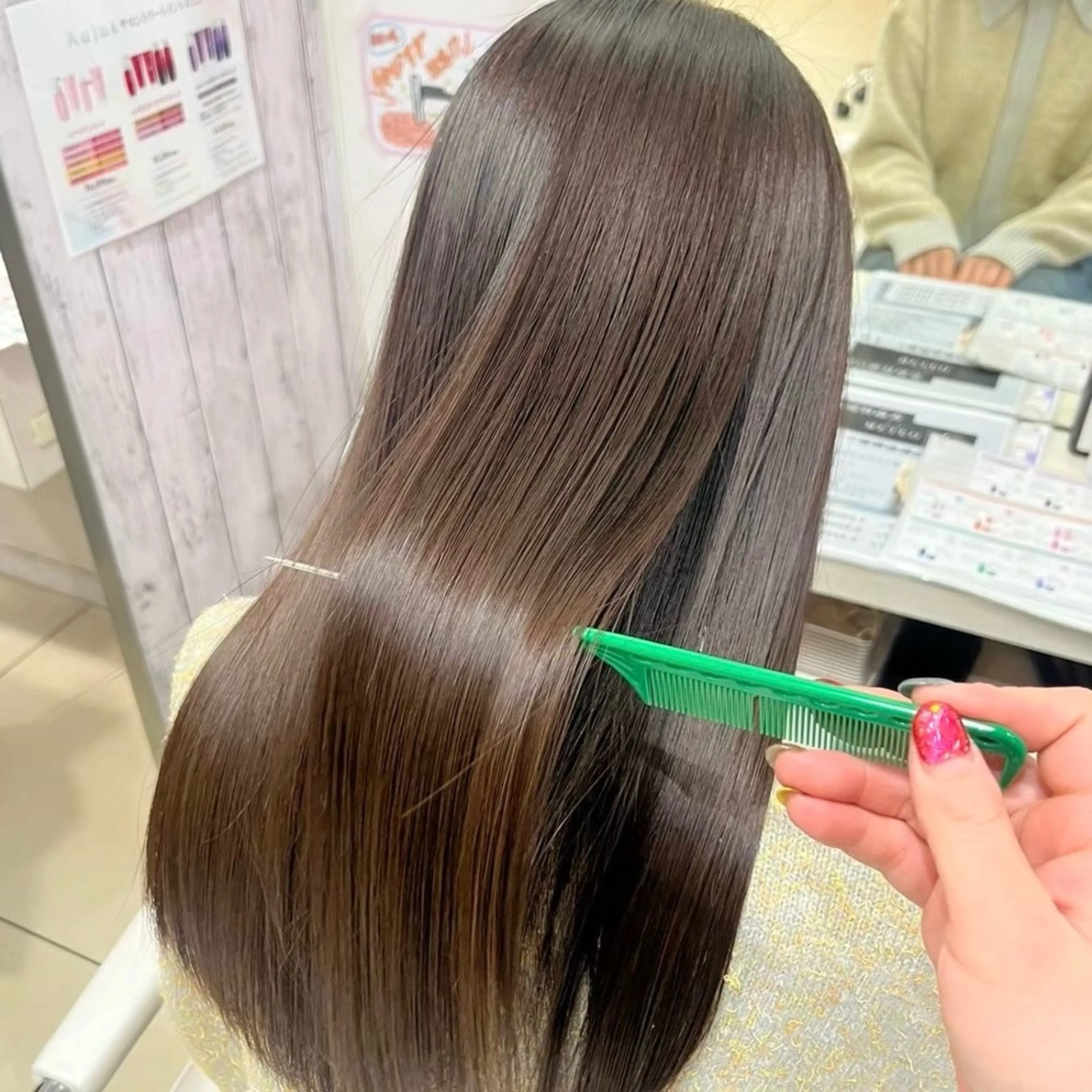 セミロング カット トリートメント 【髪質改善カラー】 あむ·. ⟡ 🖤のヘアスタイル