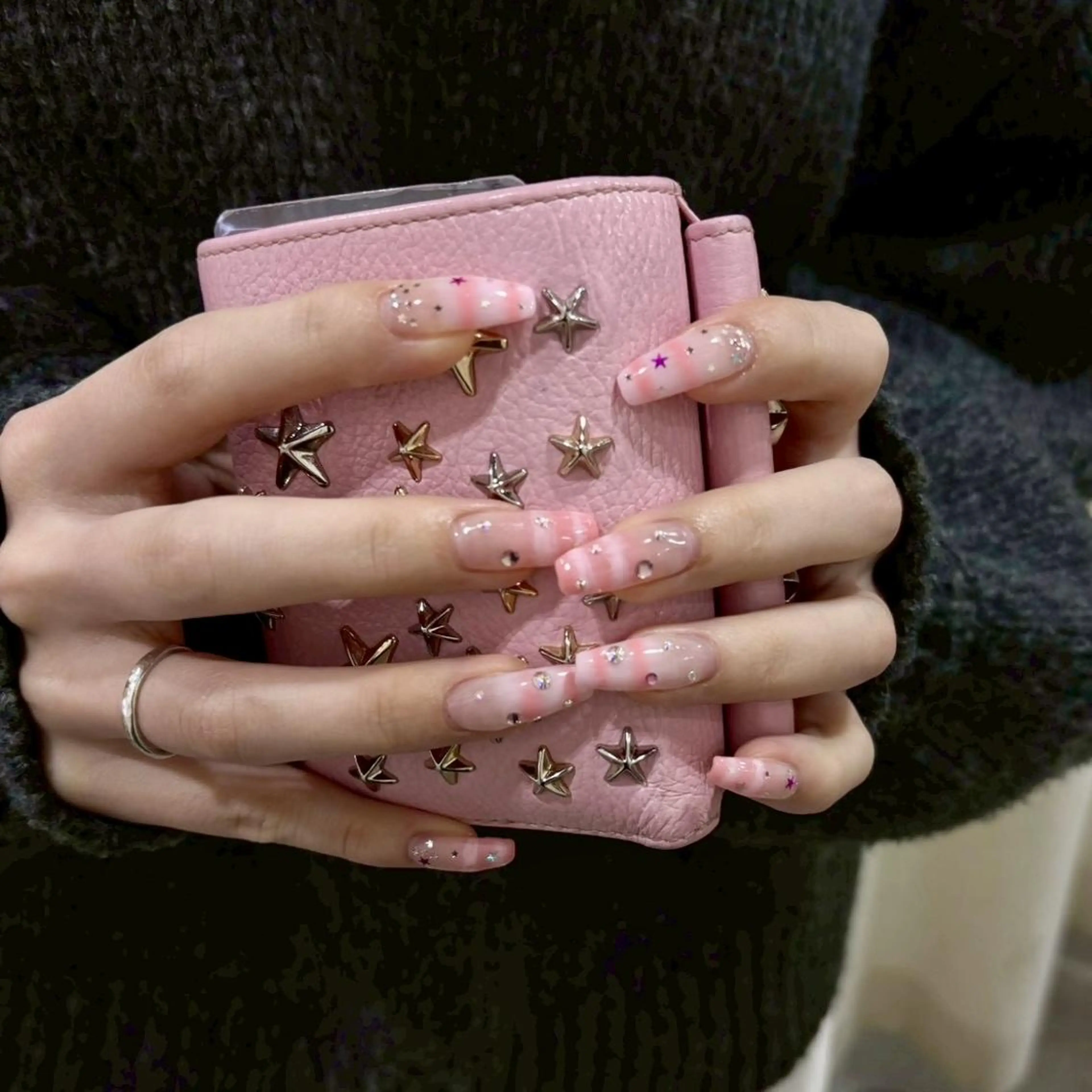 ネイル ハンドネイル whitepaper 🎀airiのネイルデザイン