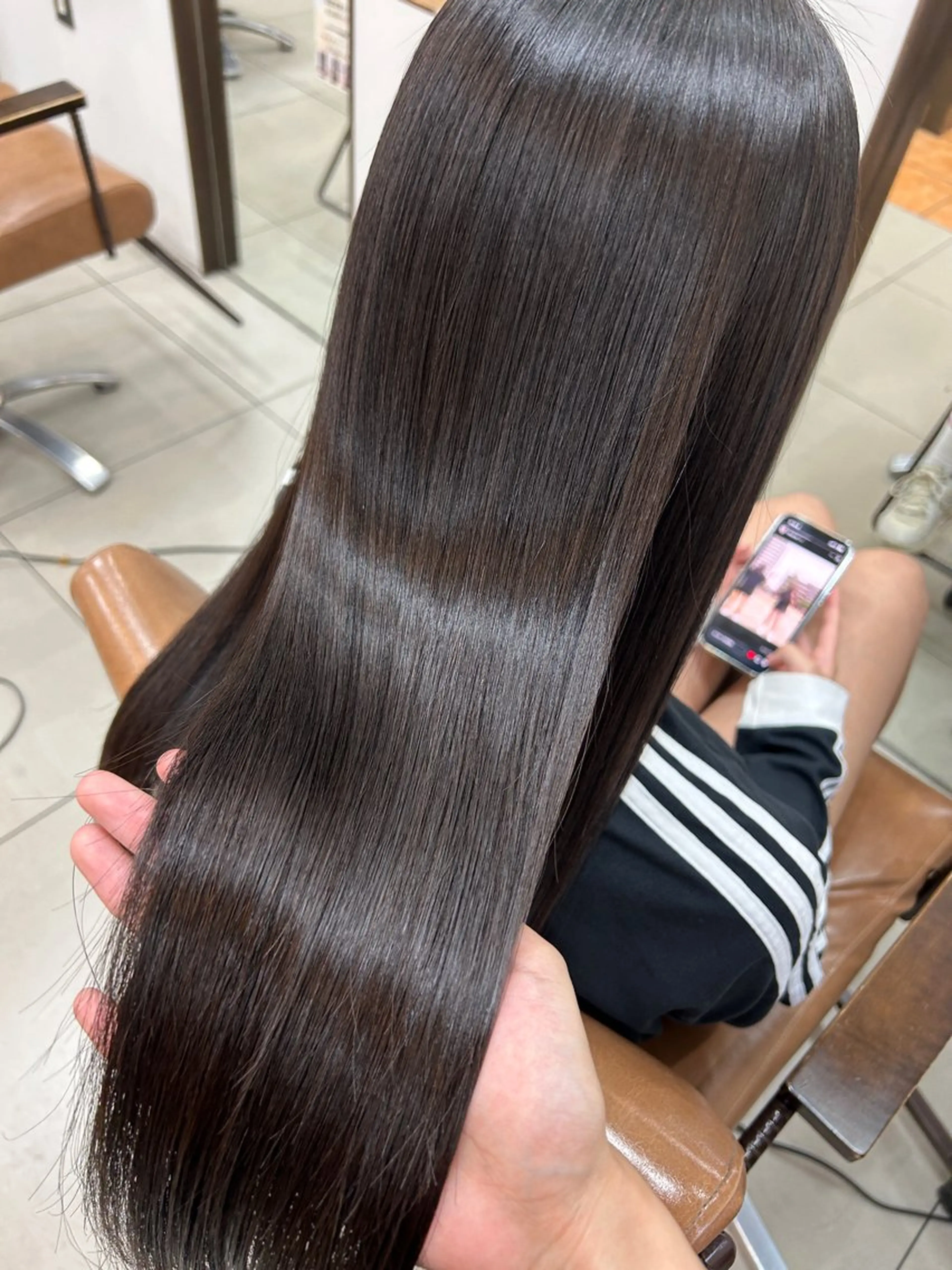 ロング カット 縮毛矯正 トリートメント 阪田 真奈未のヘアスタイル
