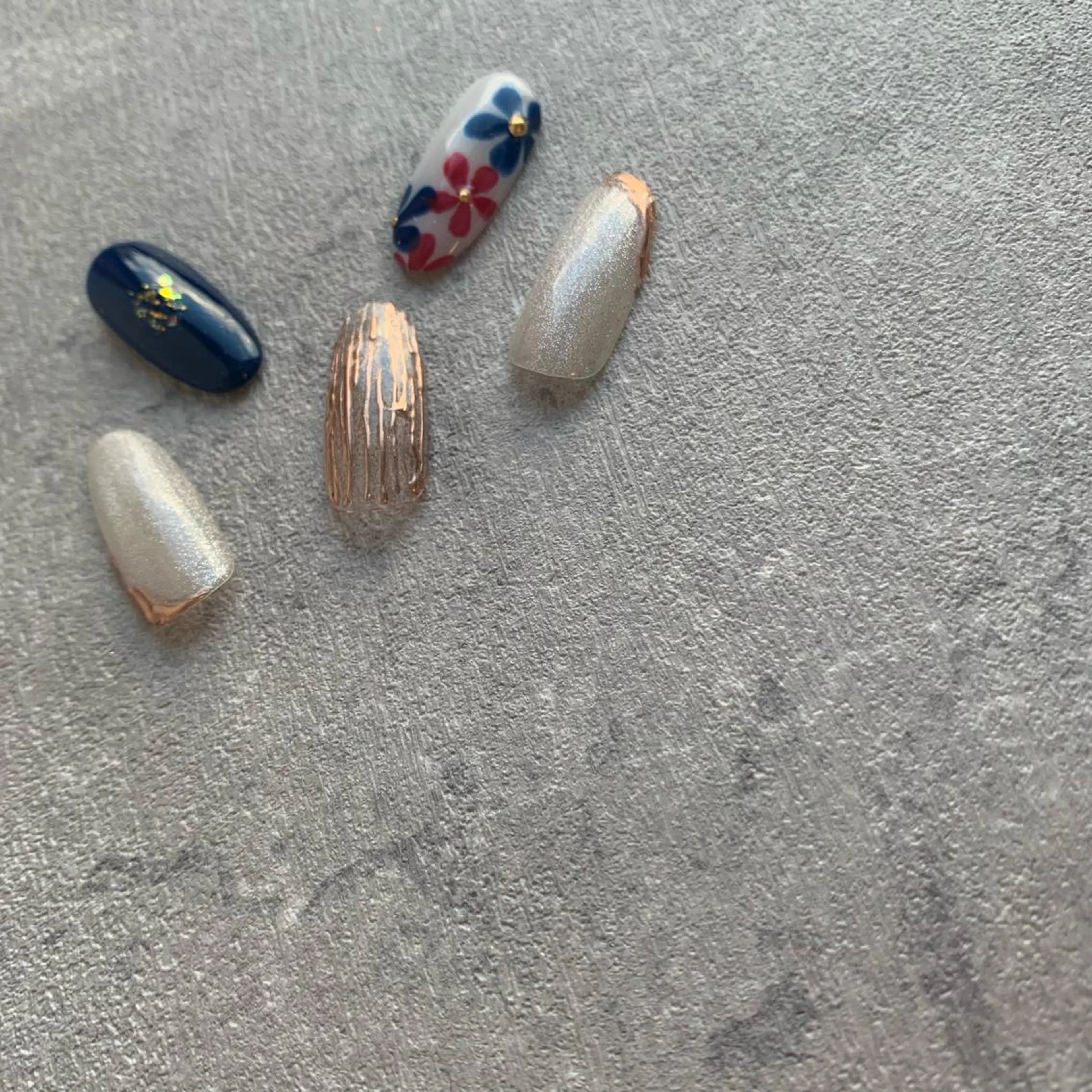 ネイル 成人式 Lilibeauty salonのネイルデザイン