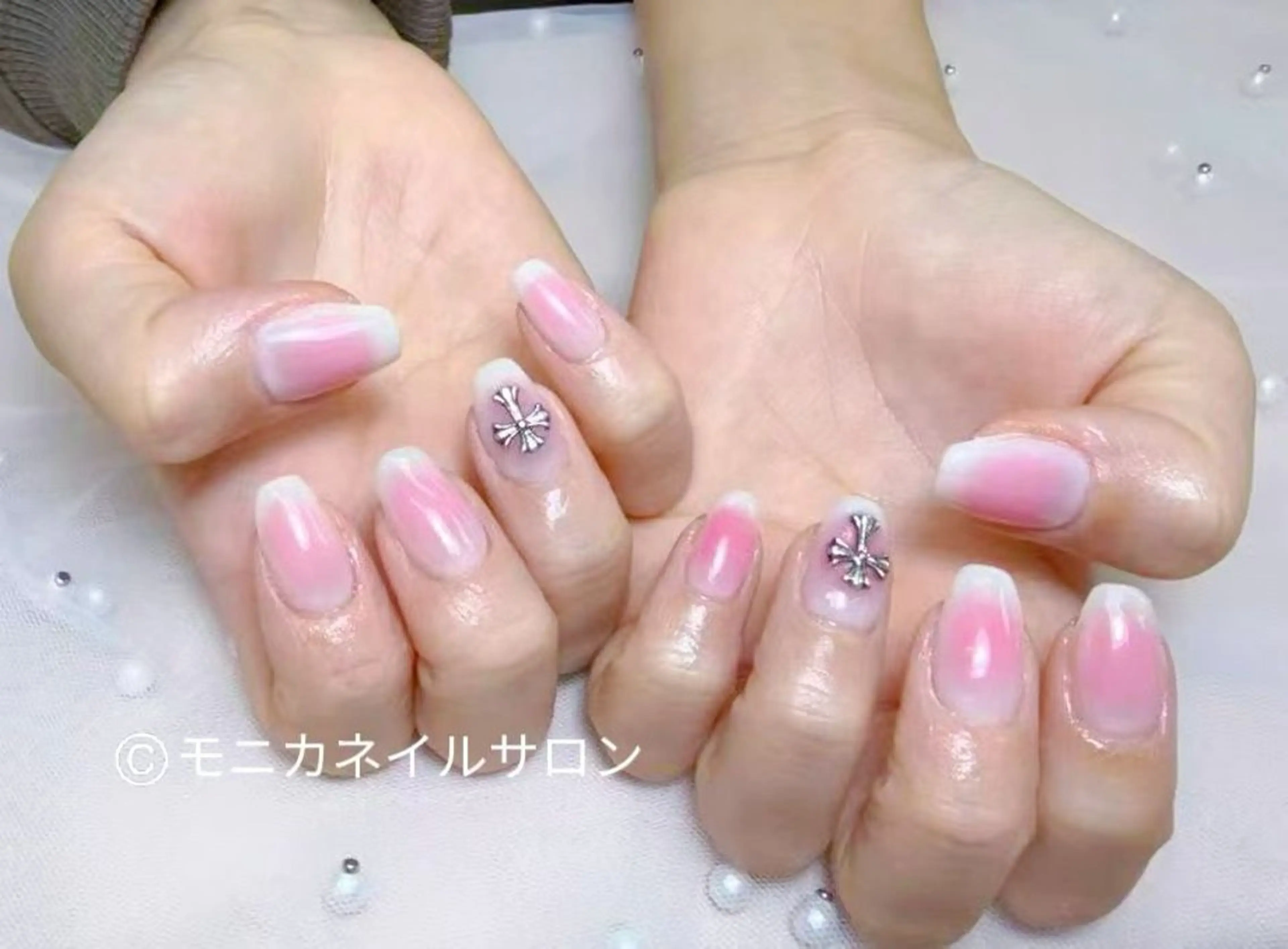 ネイル 小島 阿佑美のネイルデザイン