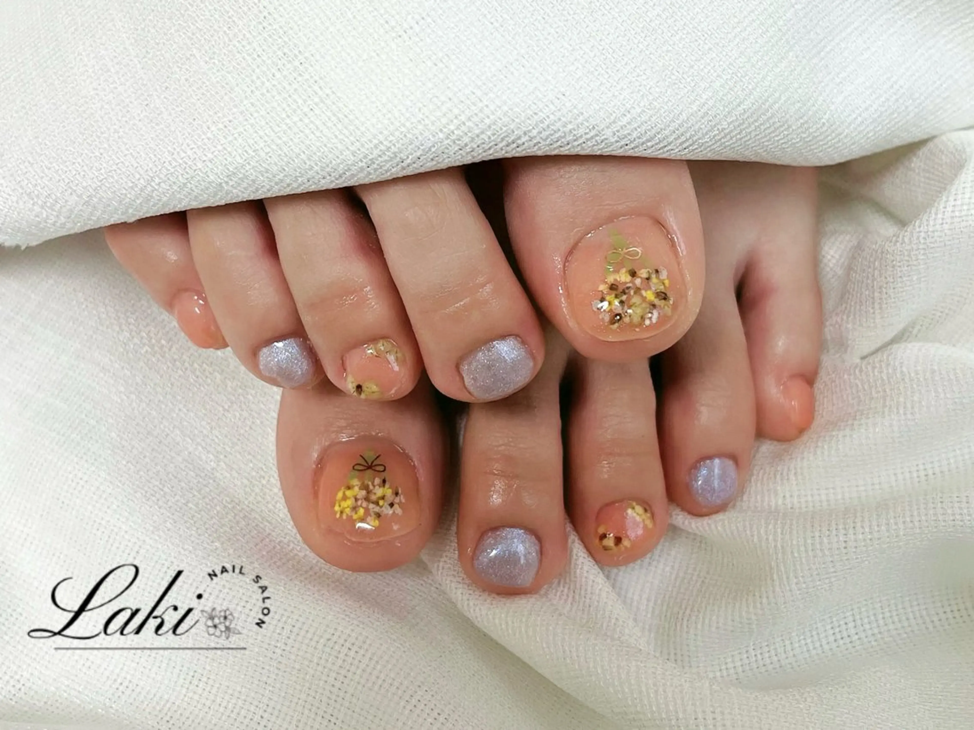 ネイル フットネイル Laki nailのネイルデザイン