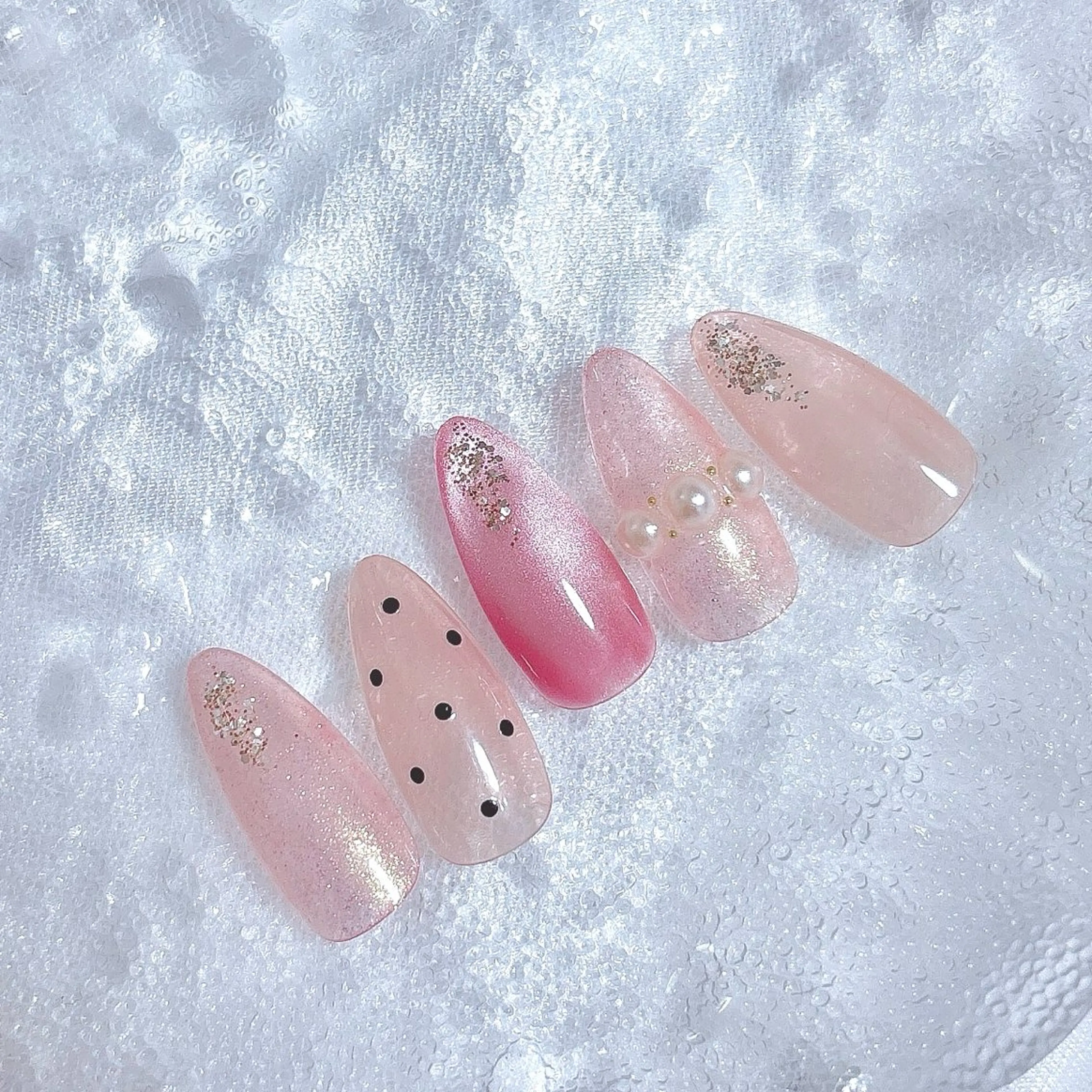 ネイル Honey me ❁⃘*.ﾟのネイルデザイン