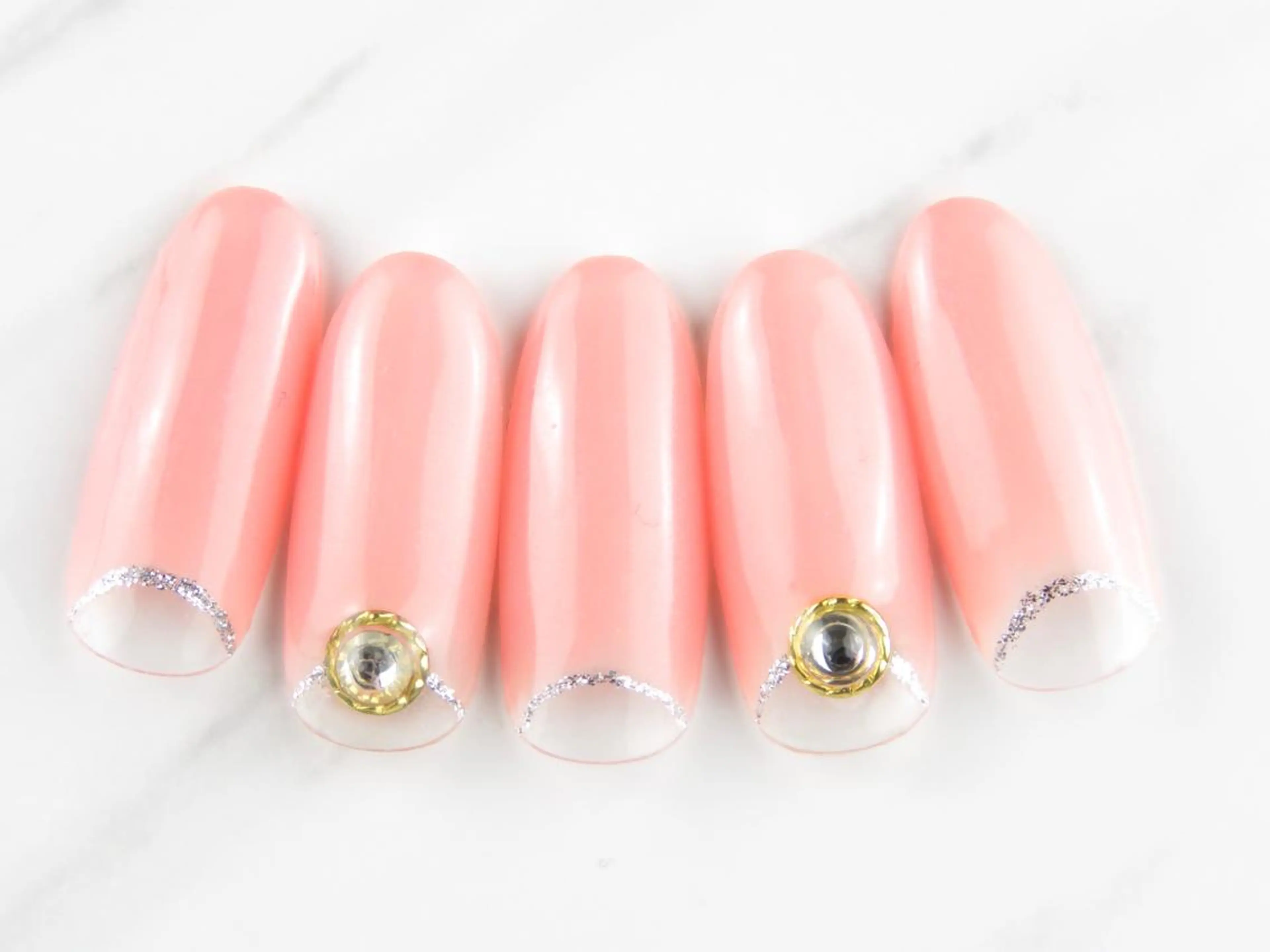 ネイル ネイリスト シンのネイルデザイン