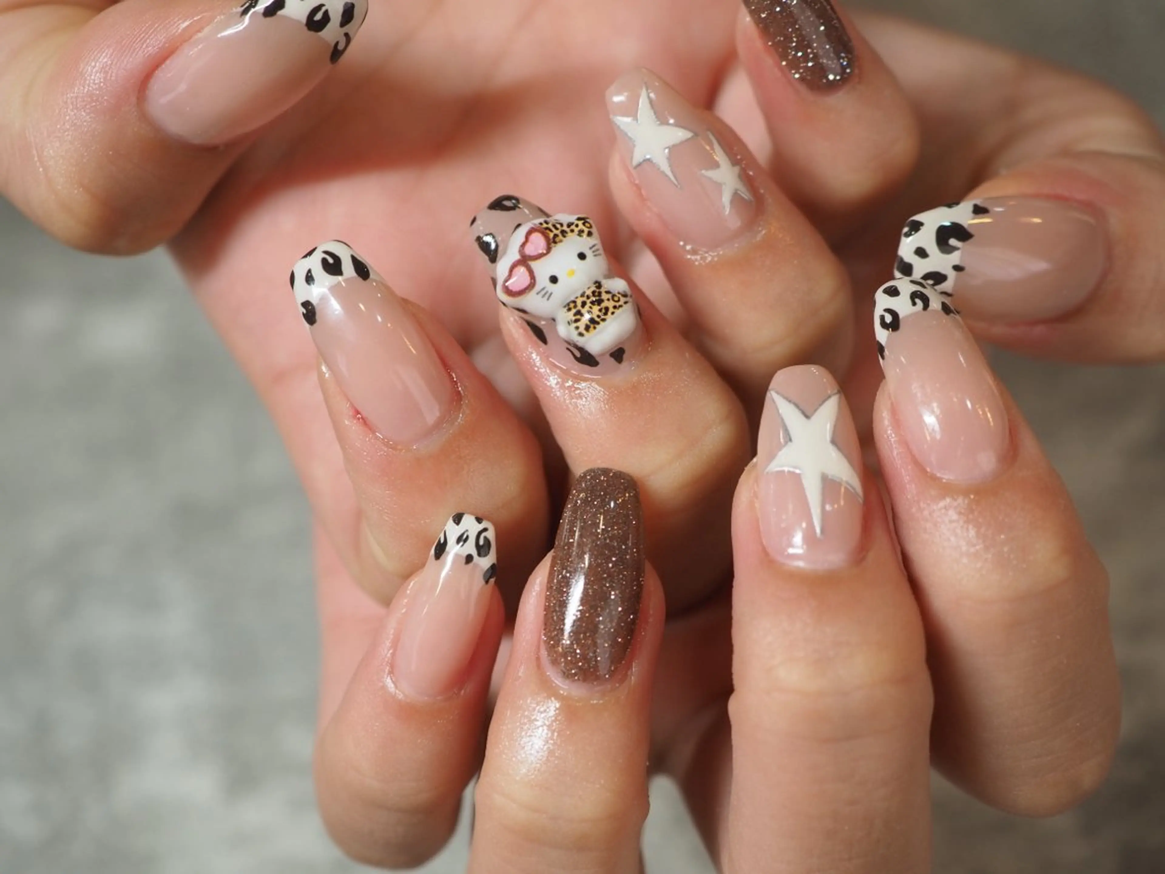 ネイル アニマル柄 glaNje shioriのネイルデザイン