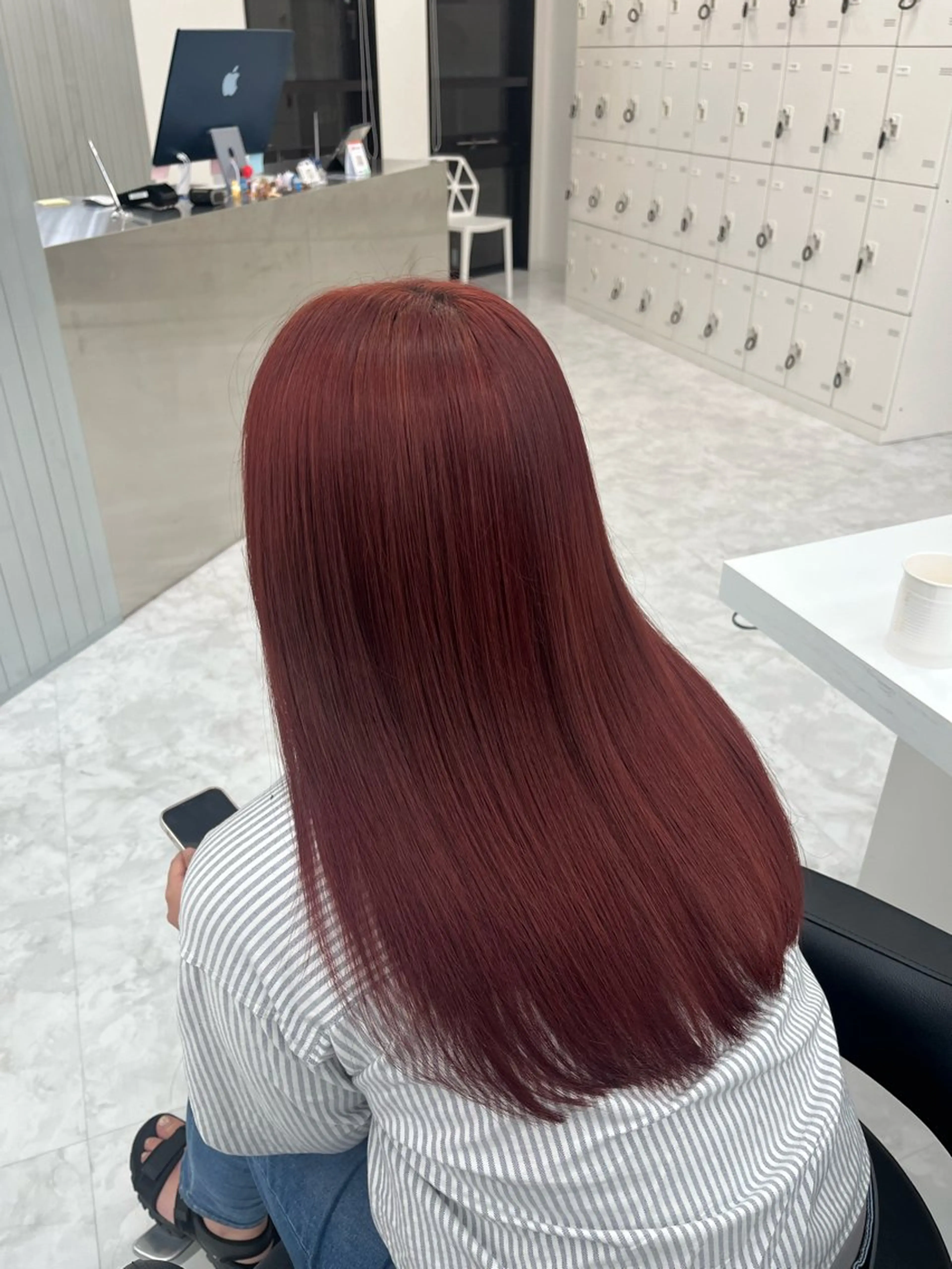 セミロング rio🧚🏻‍♀️ 暖色/グレージュのヘアスタイル