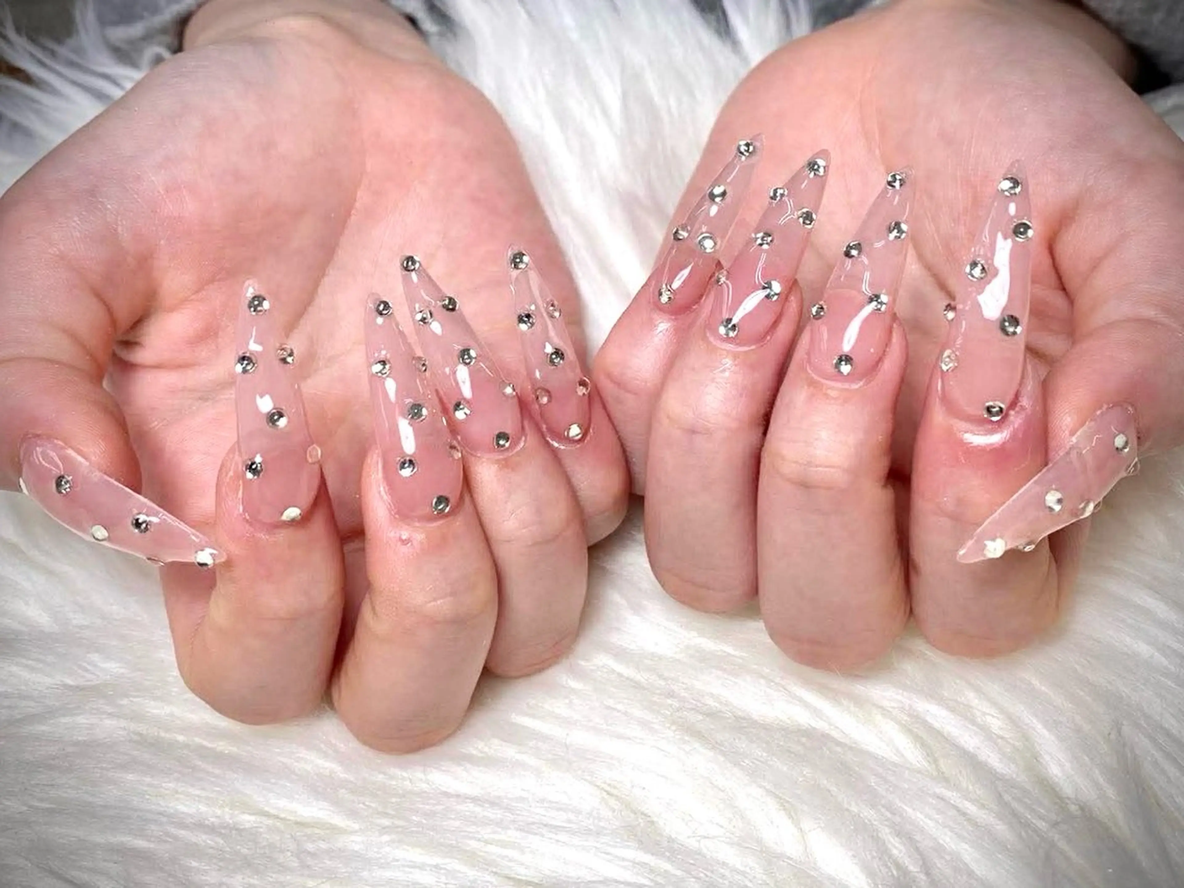 ネイル フレンチネイル グラデーション 韓国ネイル マグネットネイル ミラーネイル ハンドネイル ハンドケア Hara Nail 【パラジェル使用】のネイルデザイン