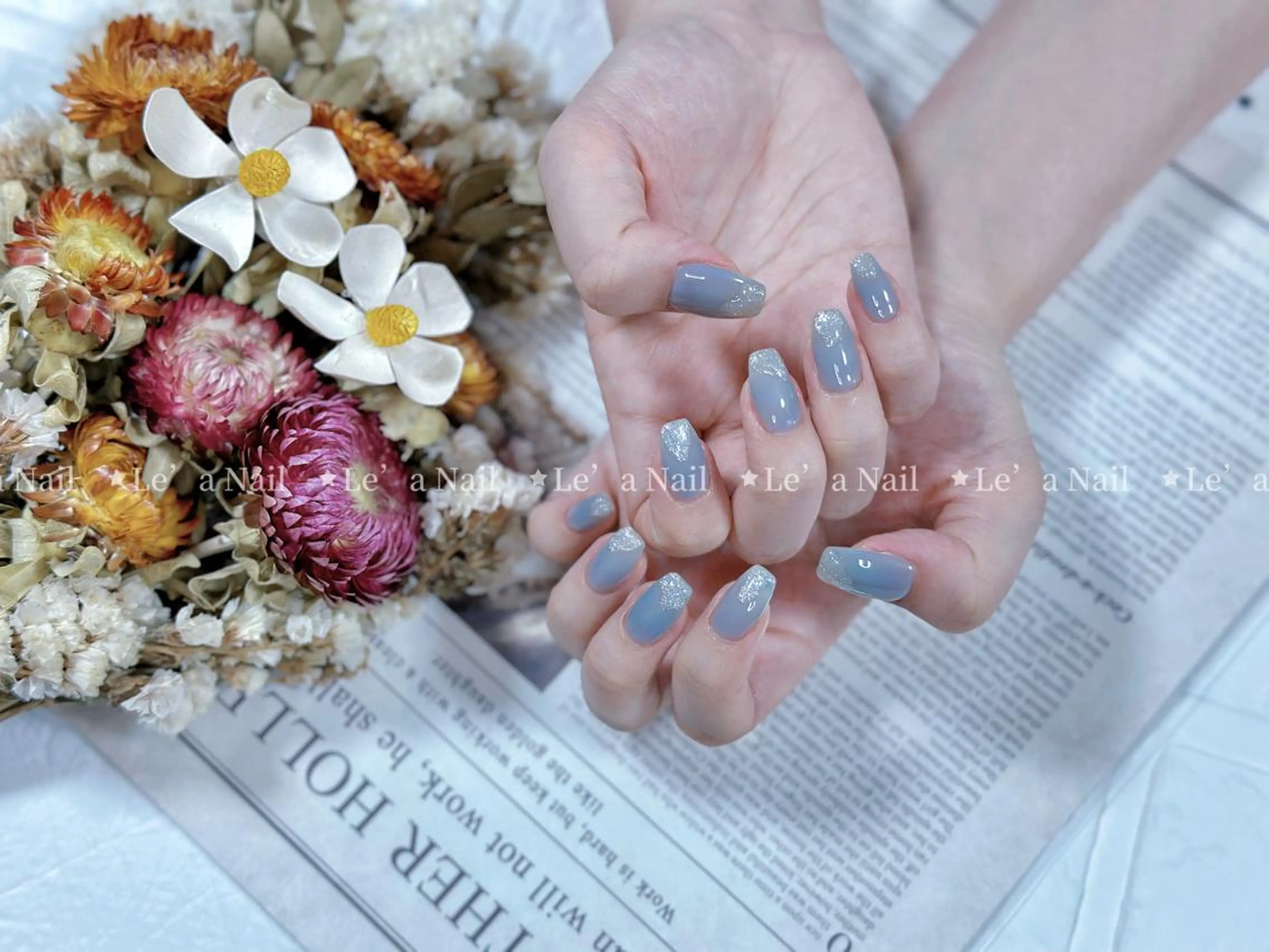 セミロング カラー ネイル Le’a NailSalonのネイルデザイン