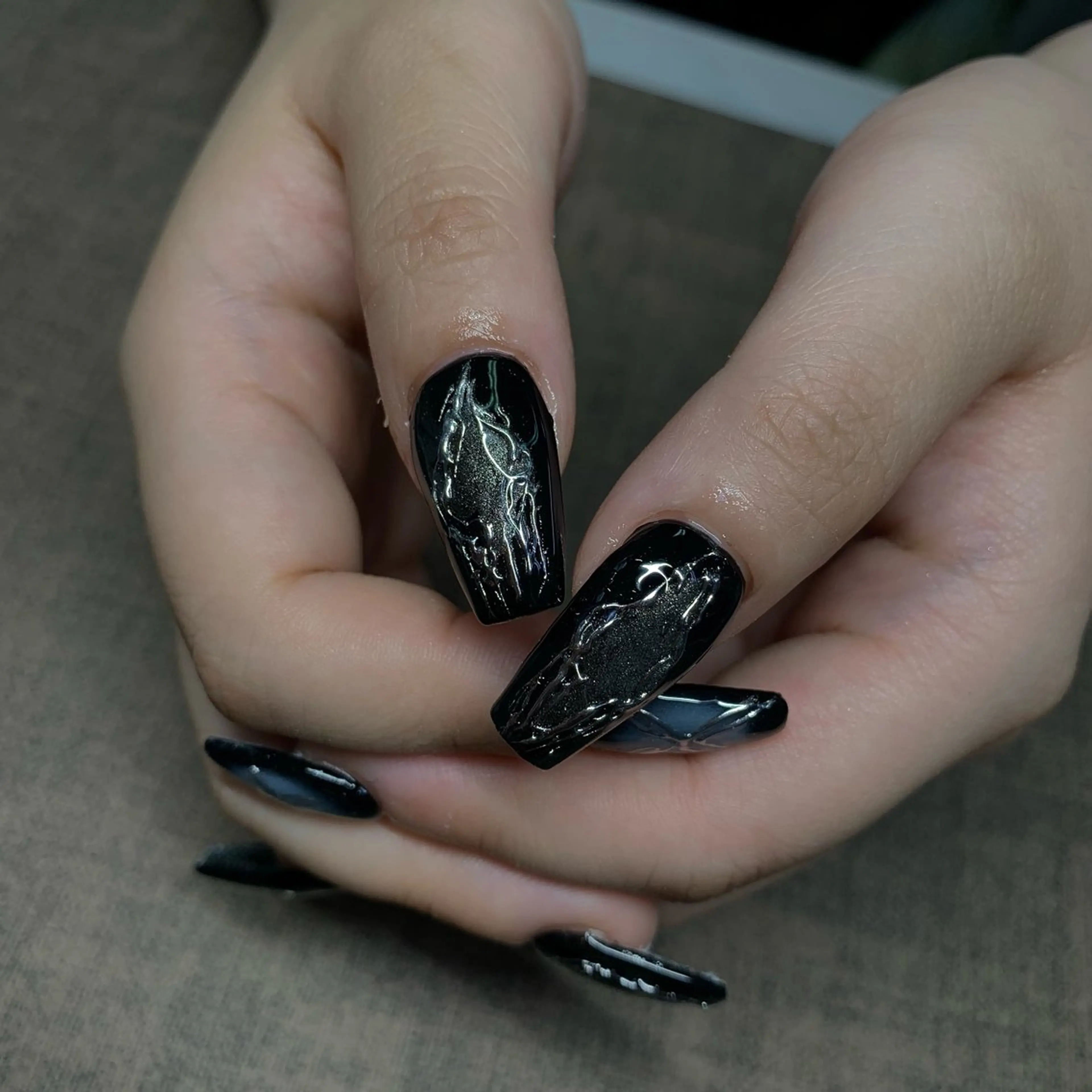 ネイル オーロラネイル 長さ出し フットネイル ジェルネイル キラキラネイル ハンドネイル インフィニティ ネイルサロンのネイルデザイン