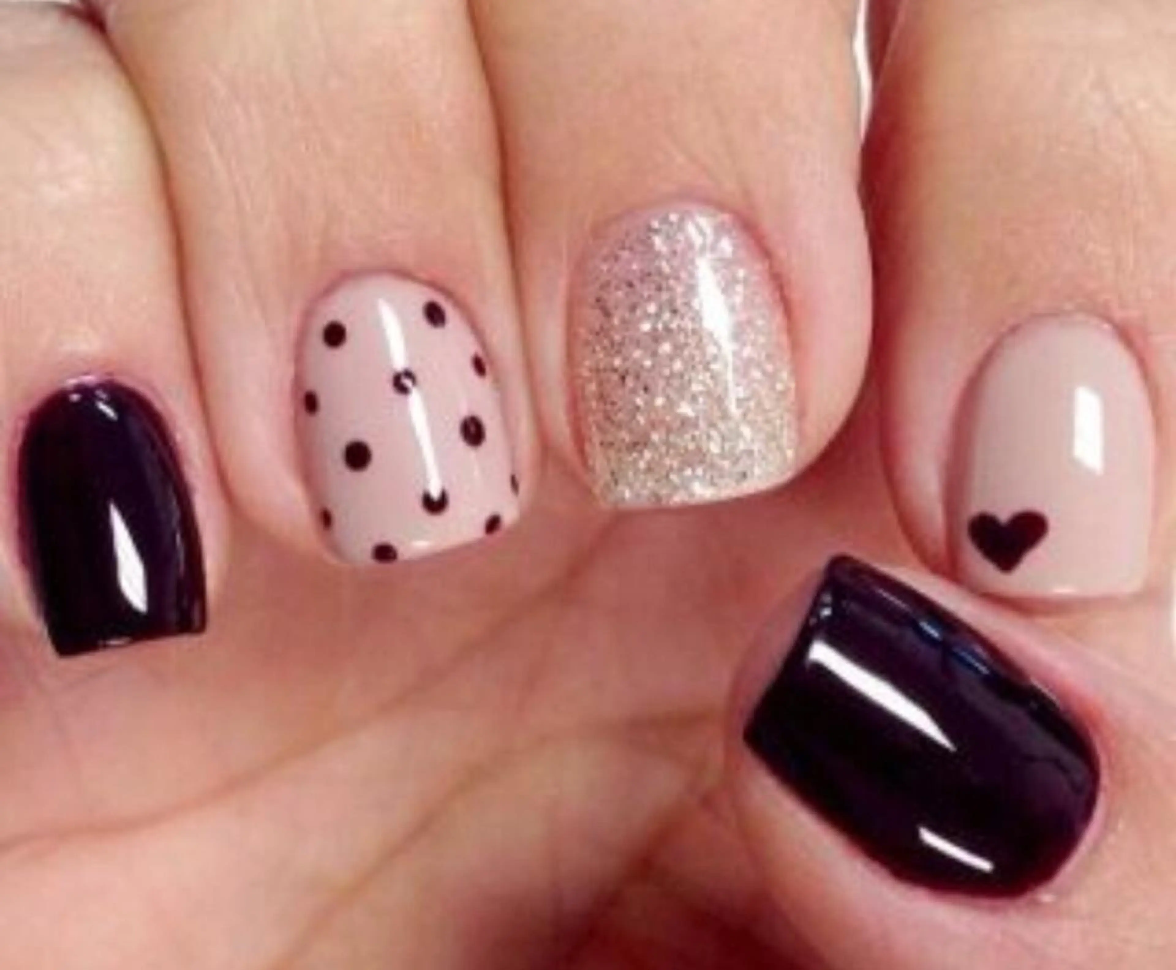 ネイル ハンドネイル ゲン レイカのネイルデザイン