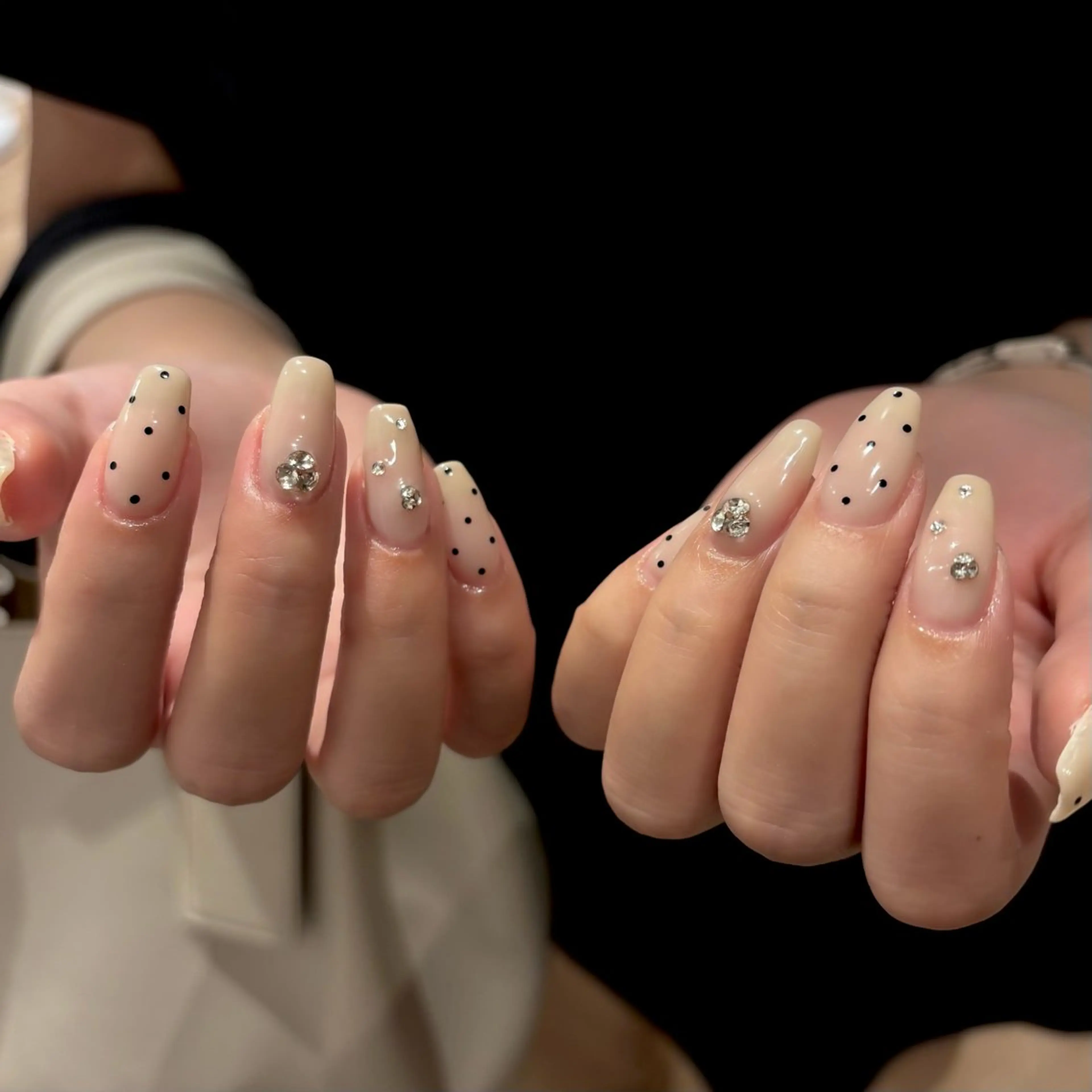 ネイル ドット キラキラネイル ハンドネイル Bianca名駅店 安田のネイルデザイン
