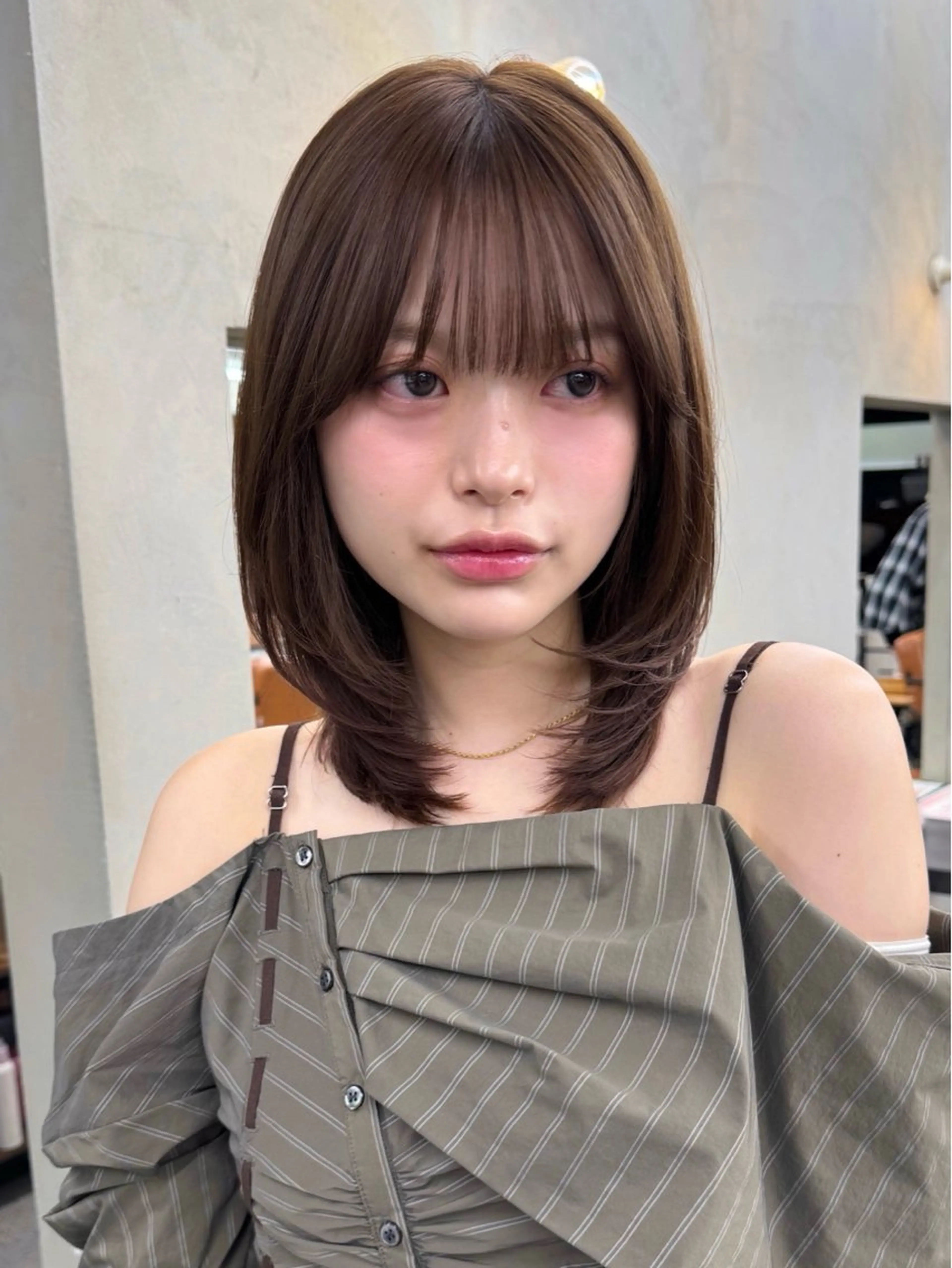 ミディアム カラー カット トリートメント ボブ/レイヤー/ グレージュ/moyuのヘアスタイル