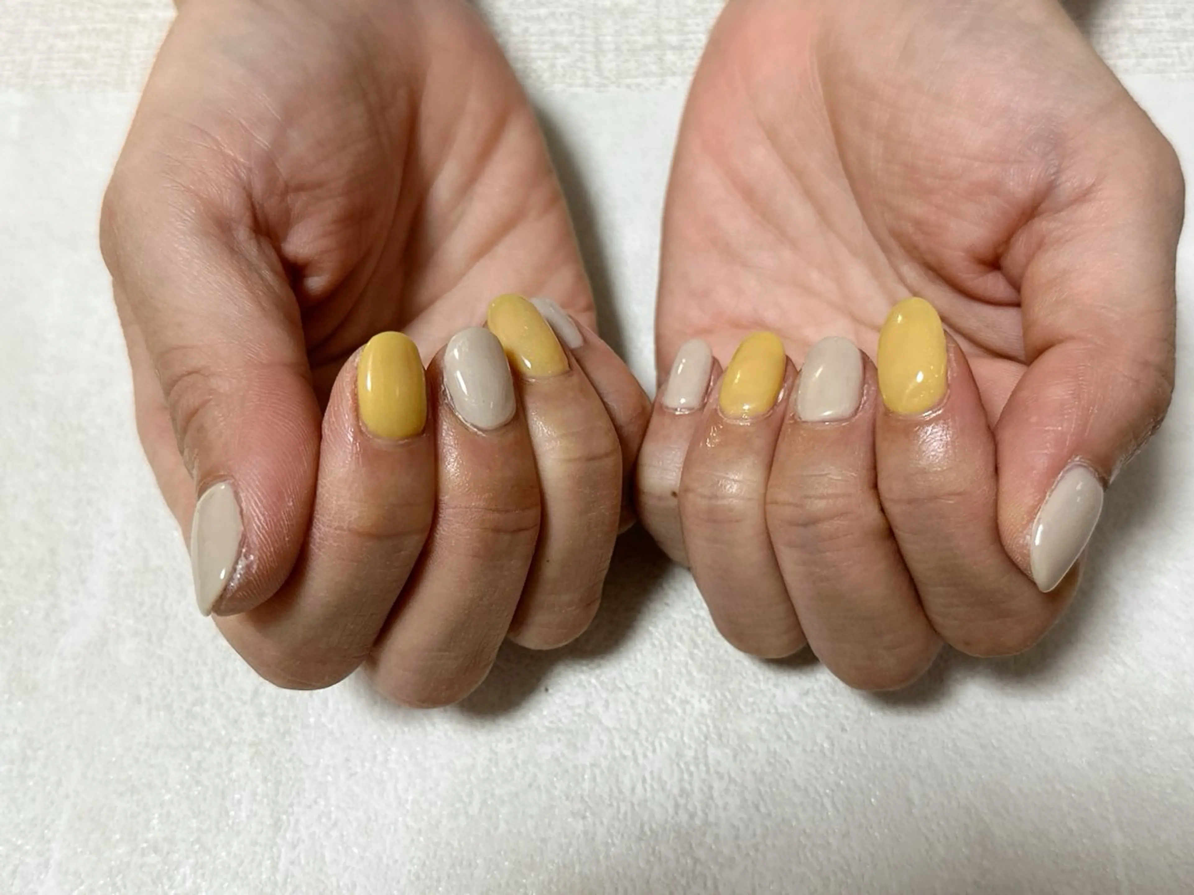 ネイル オーロラネイル 桜ネイル フラワーネイル フットネイル フレンチネイル ハンドネイル mogunail &blowのネイルデザイン