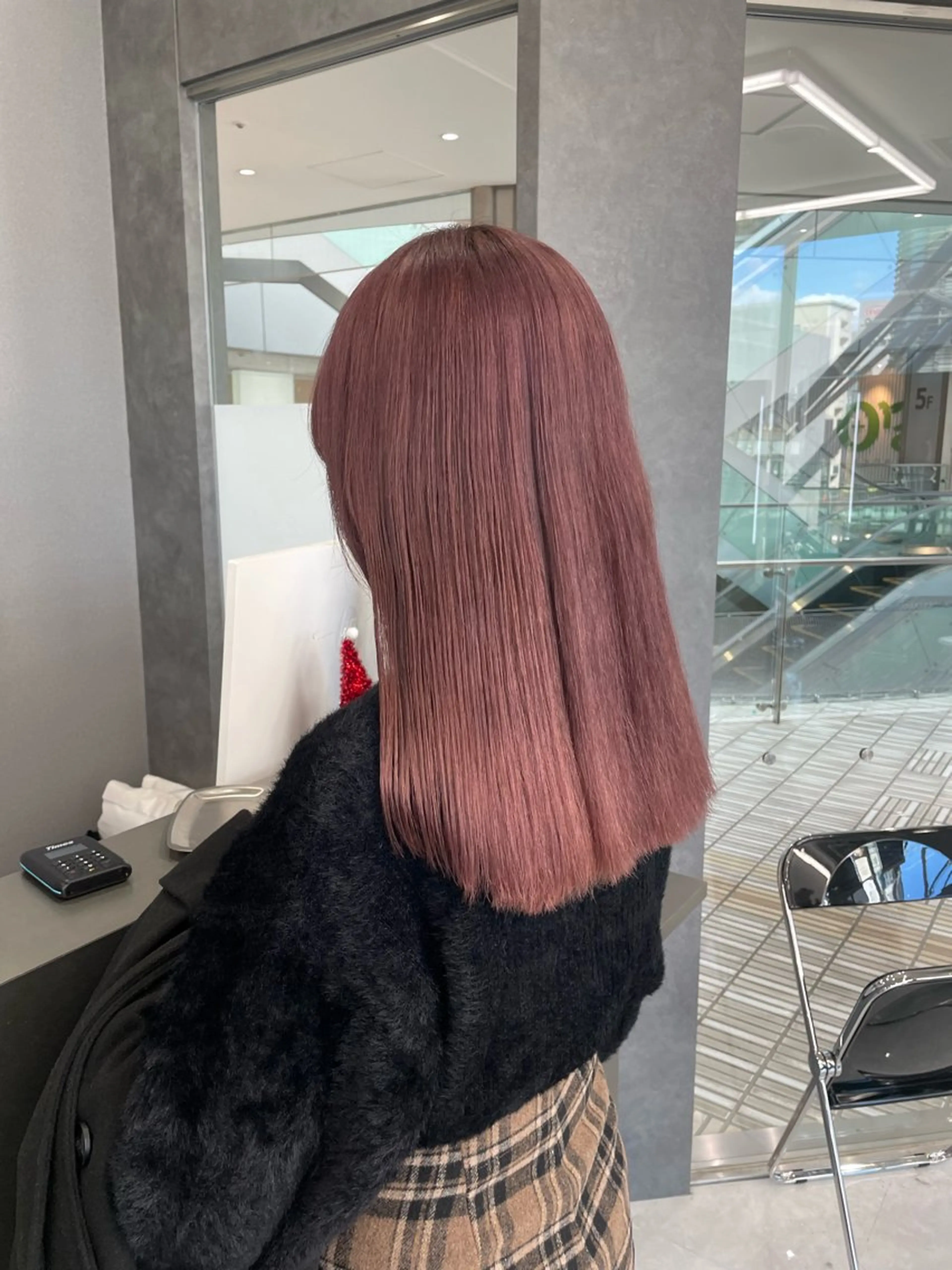 ロング カラー ヘアアレンジ メンズウルフ🐺♡ ブリーチ♡ヘアメ🎀のヘアスタイル