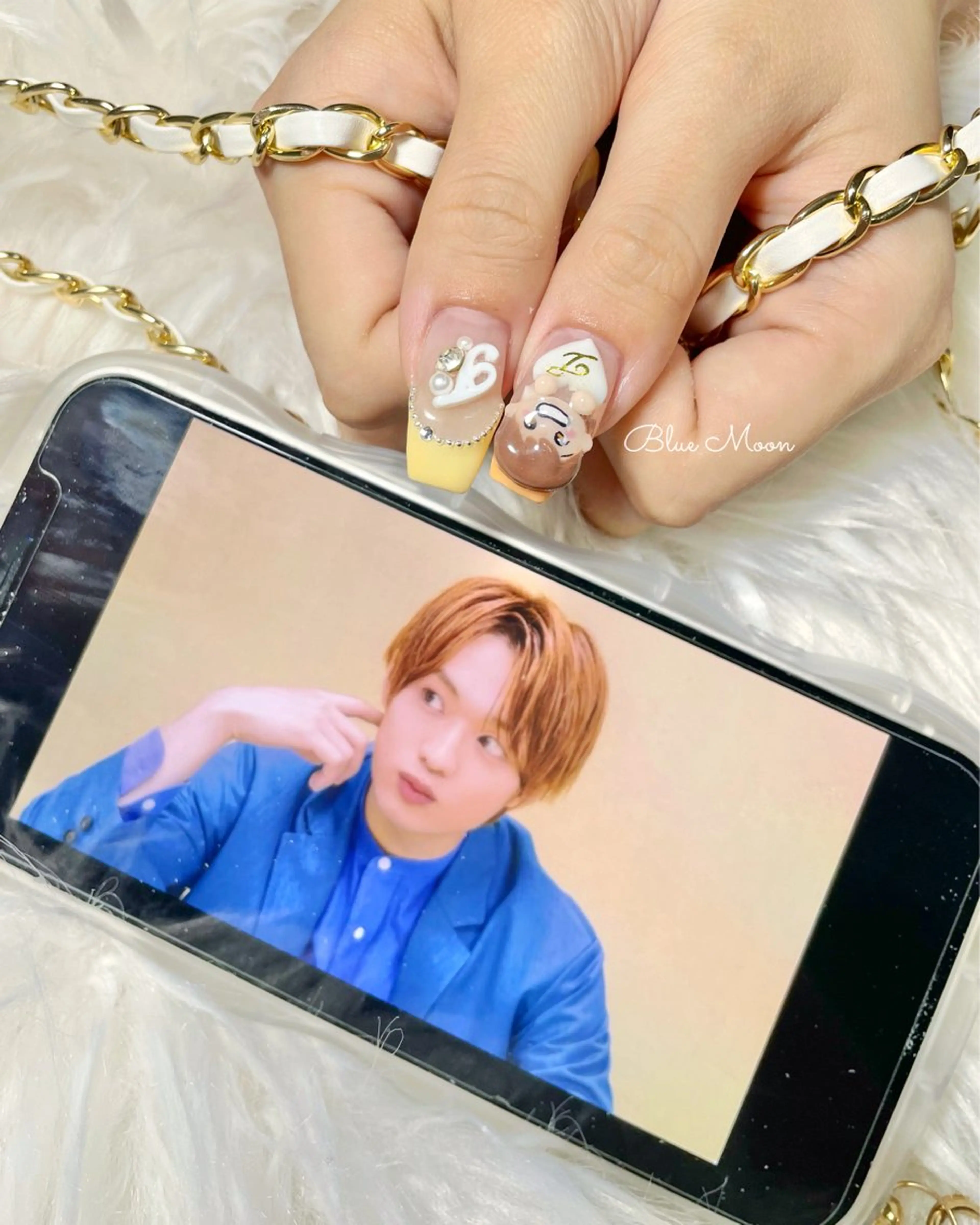 ネイル ハート ストーンネイル nail salon Blue Moonのネイルデザイン
