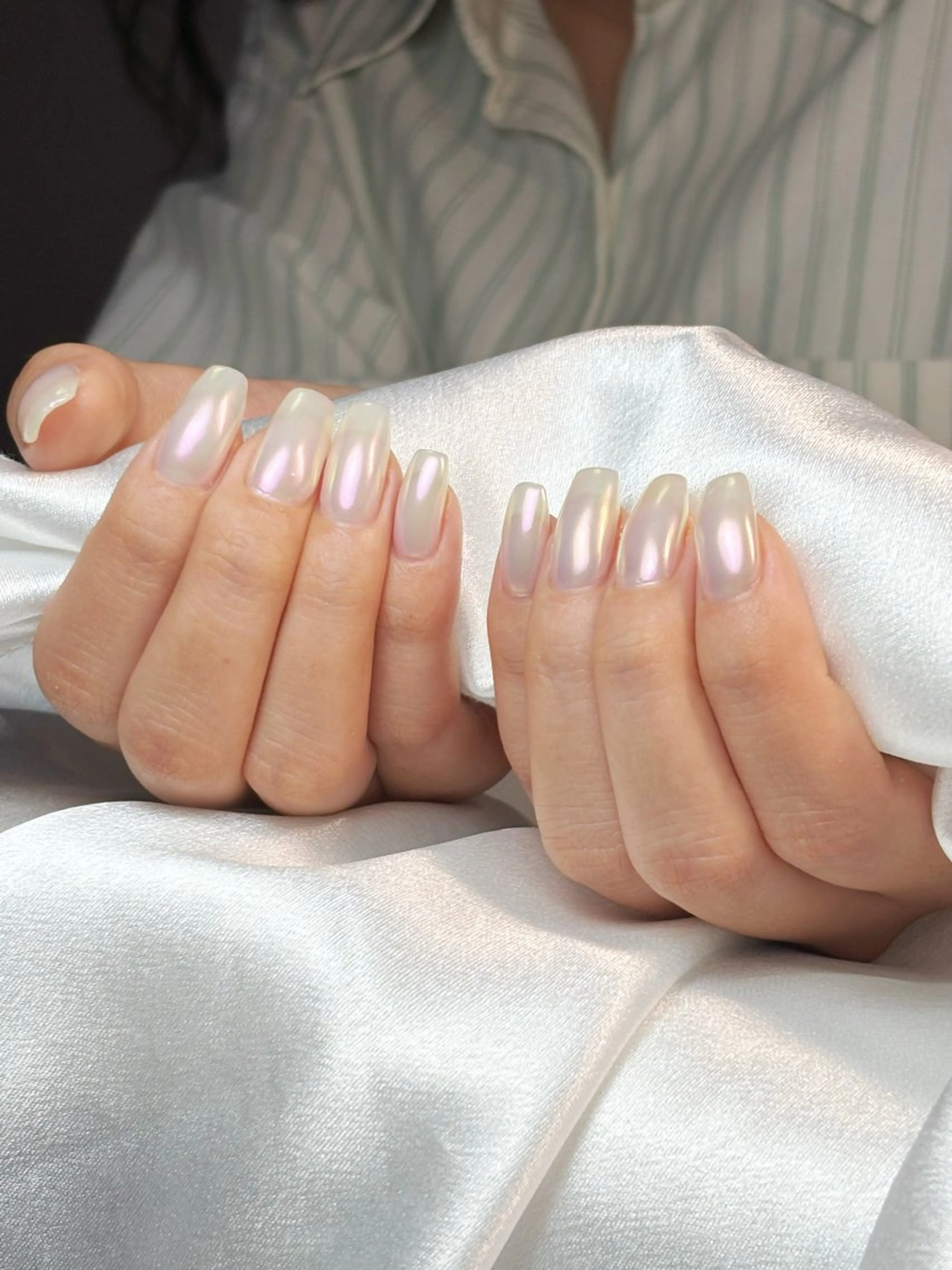 ミディアム Revision nailsのネイルデザイン