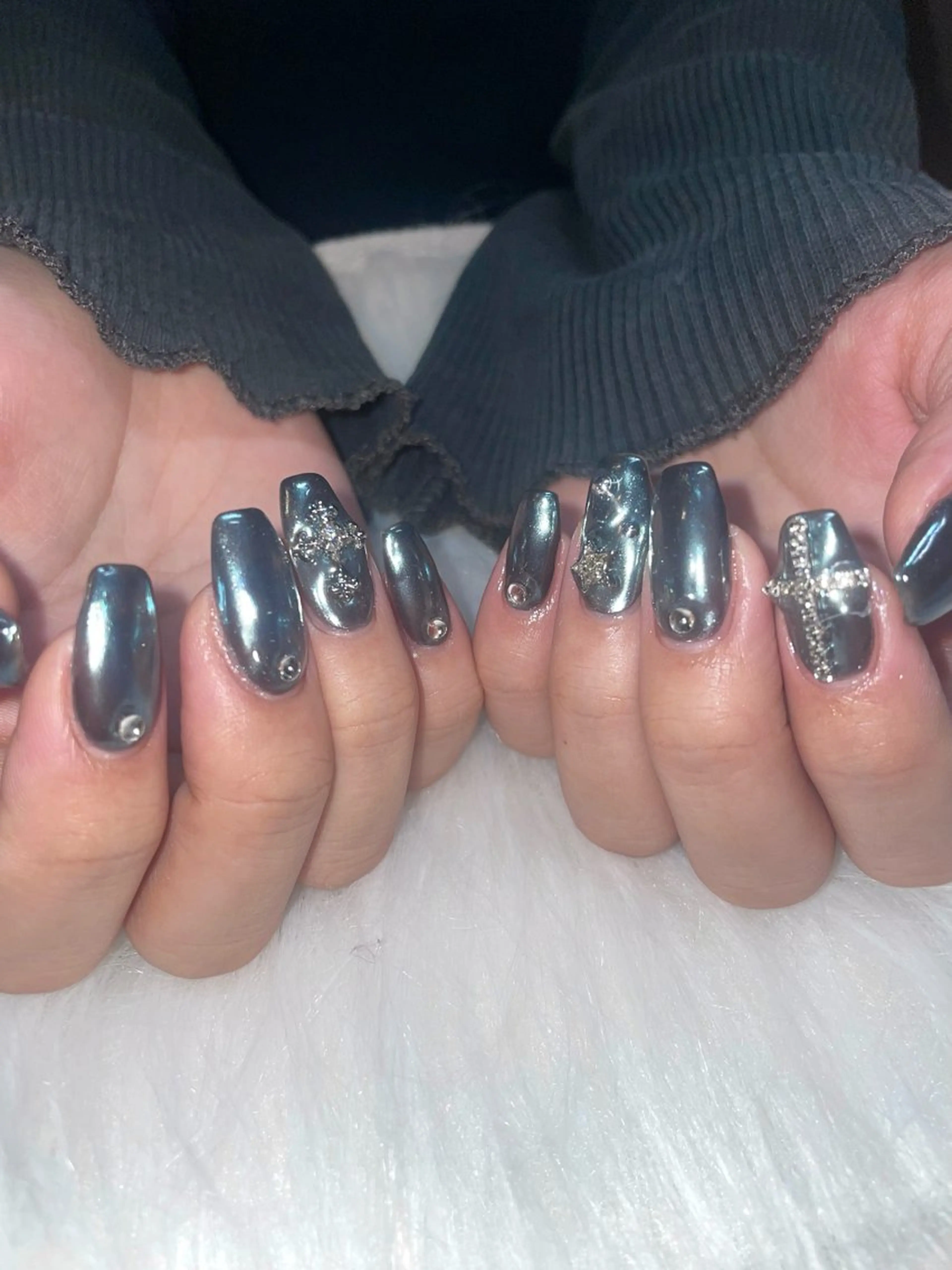 ネイル ミラーネイル ハンドネイル Nail ヌシん家 AKANEのネイルデザイン