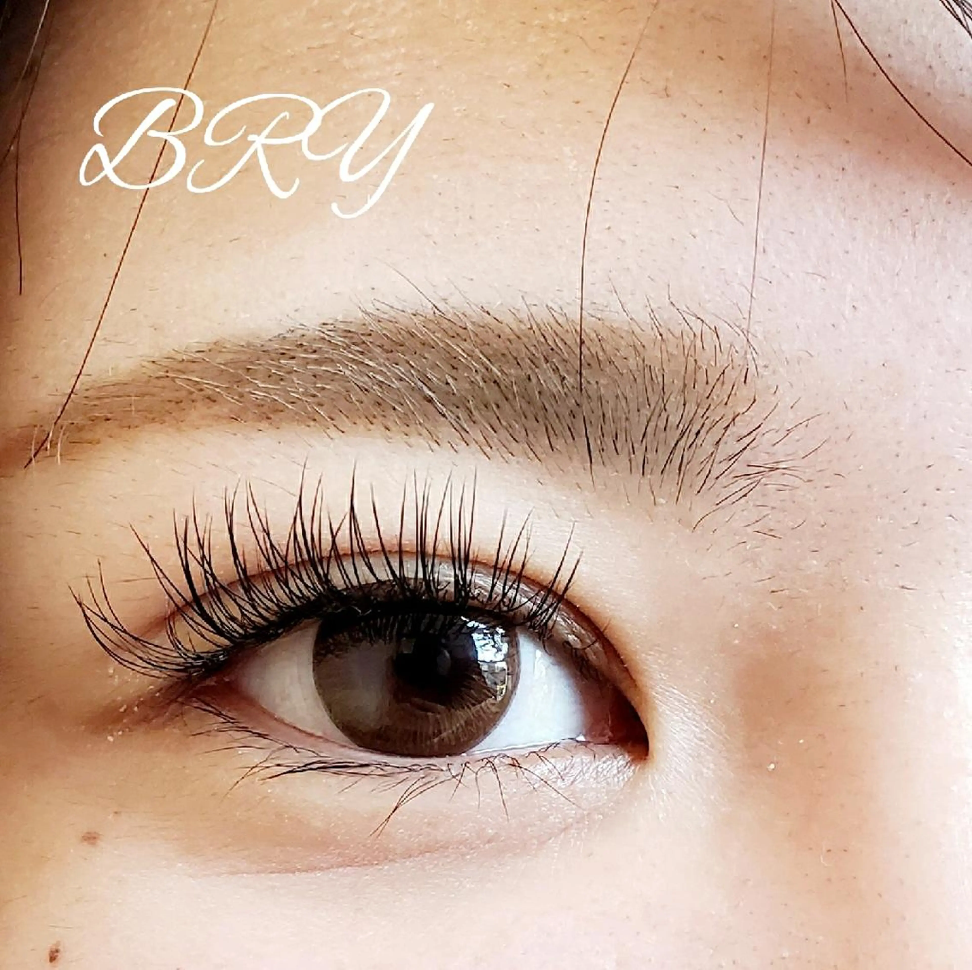 マツエク・マツパ CCカール Cカール カラーマツエク フラットラッシュ ゴージャス hair& beauty BRYのマツエク・マツパデザイン