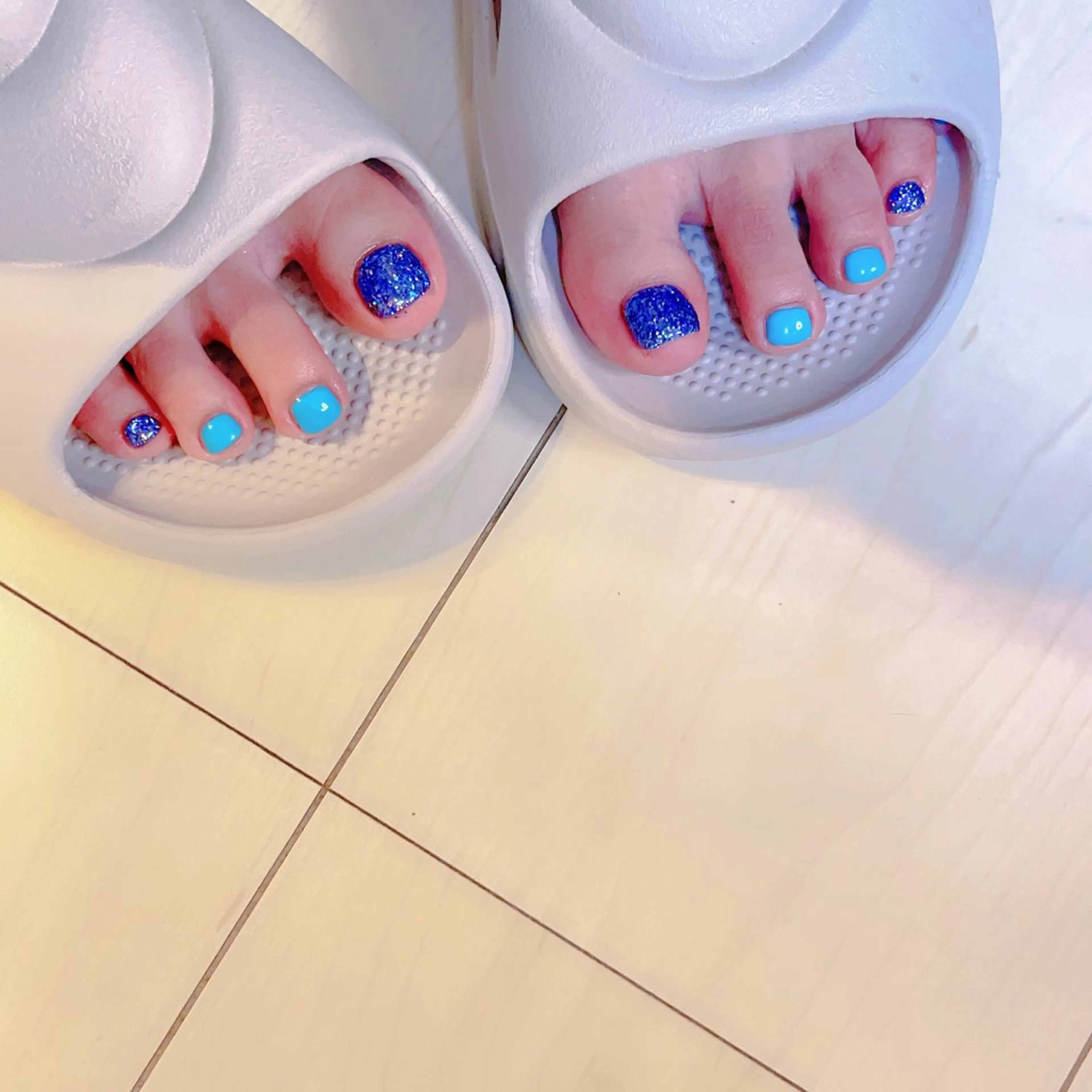 ショート めぐみのネイルサロン スタッフ練習のネイルデザイン