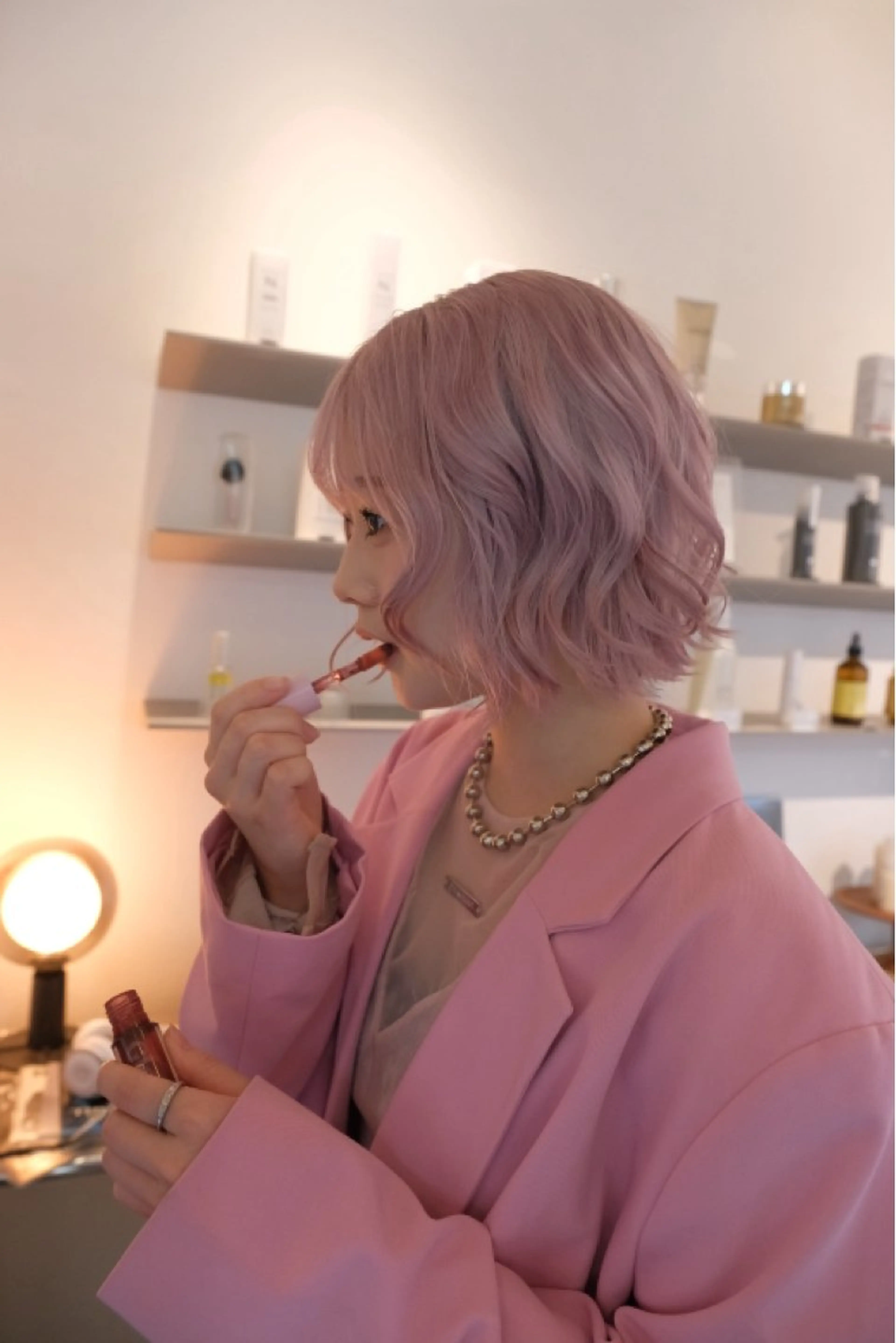 ショート カラー hinata /ハイトーンのヘアスタイル