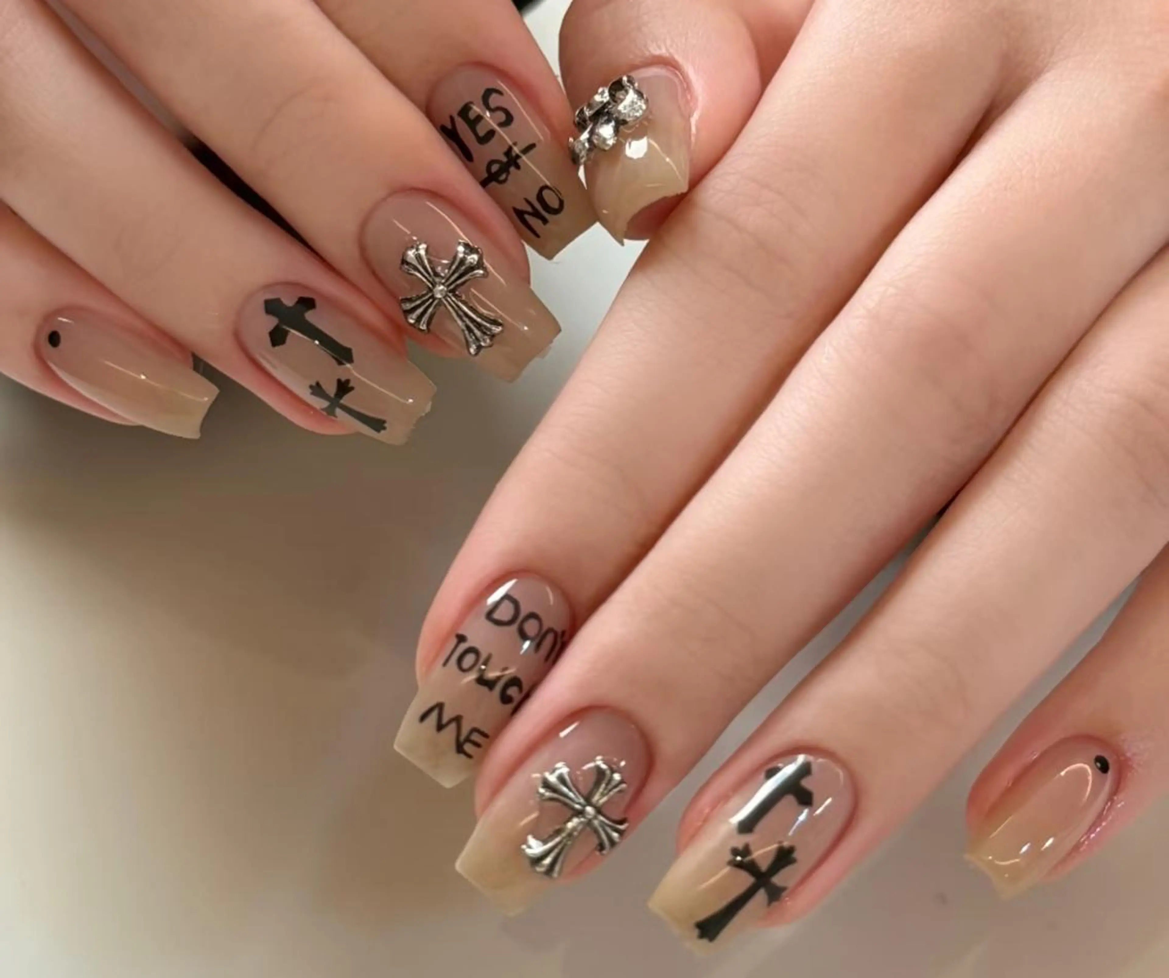 ネイル ハンドネイル 💙羽生 彩光💙のネイルデザイン