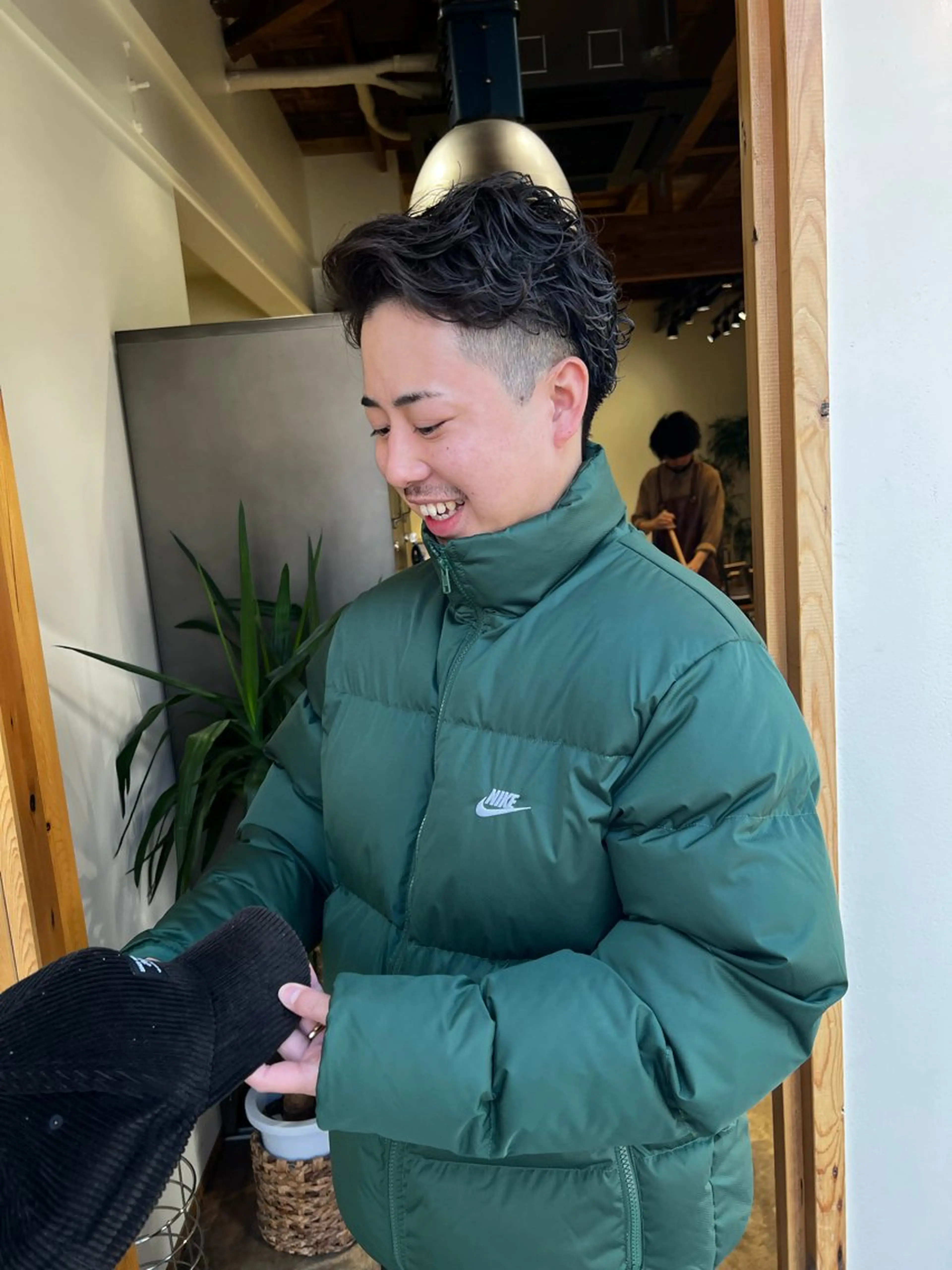 パーマ メンズ nishido ハイライト/パーマのヘアスタイル