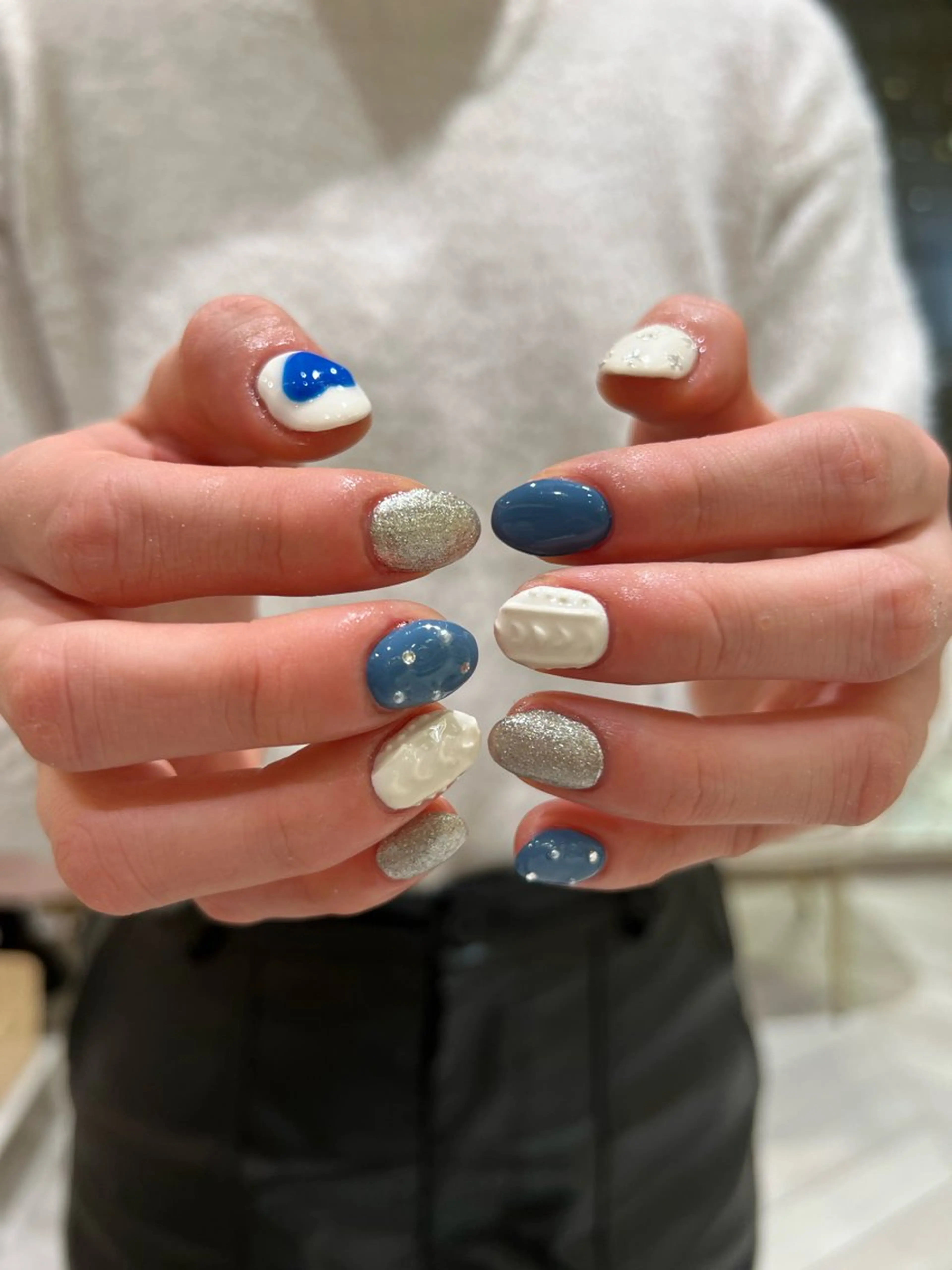 ネイル 冬ネイル 酸性ストレート人気 No,1/カスミ🩰のヘアスタイル