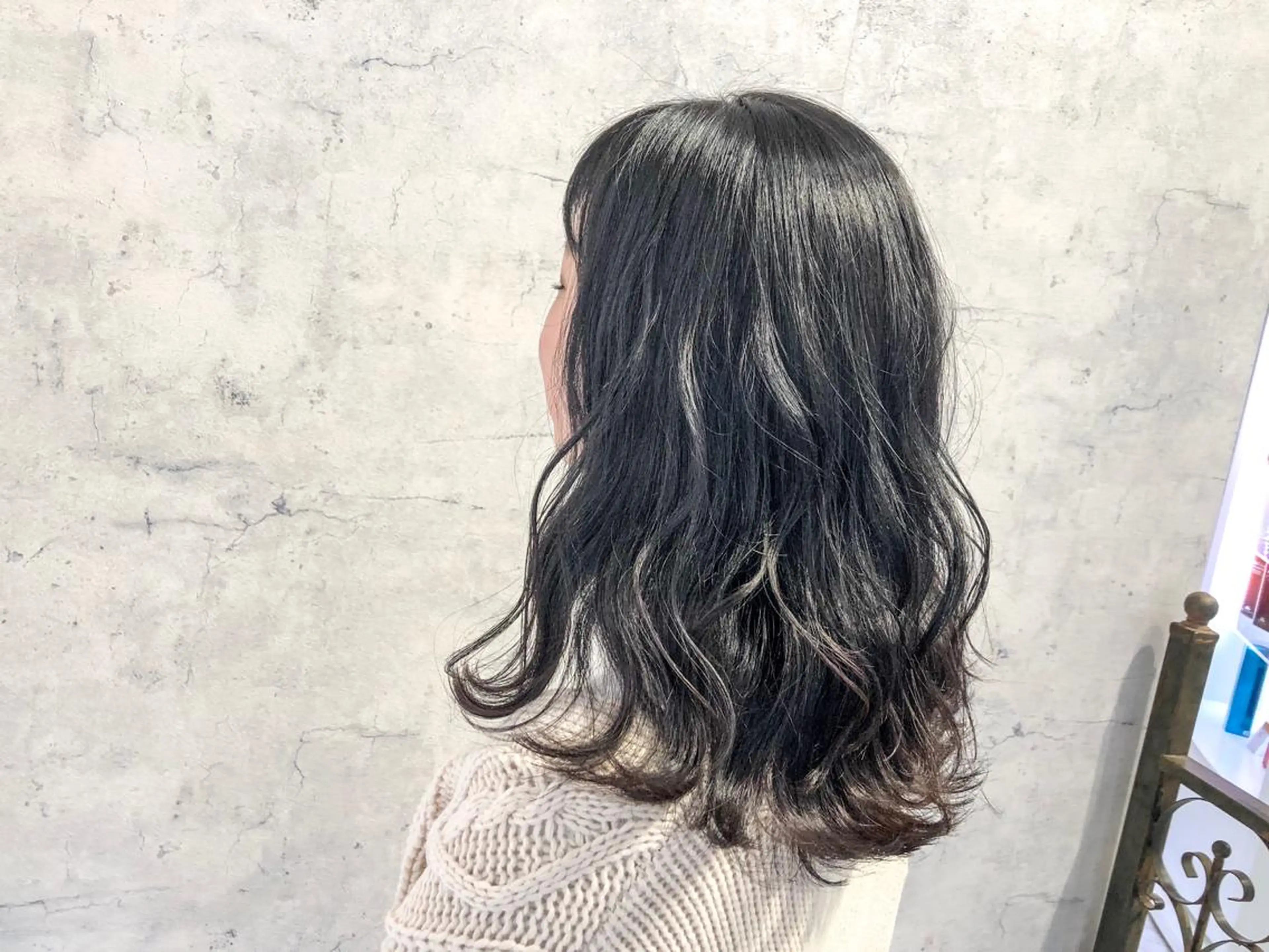 ロング カラー salowin郡山所属・佐藤 結花のヘアスタイル