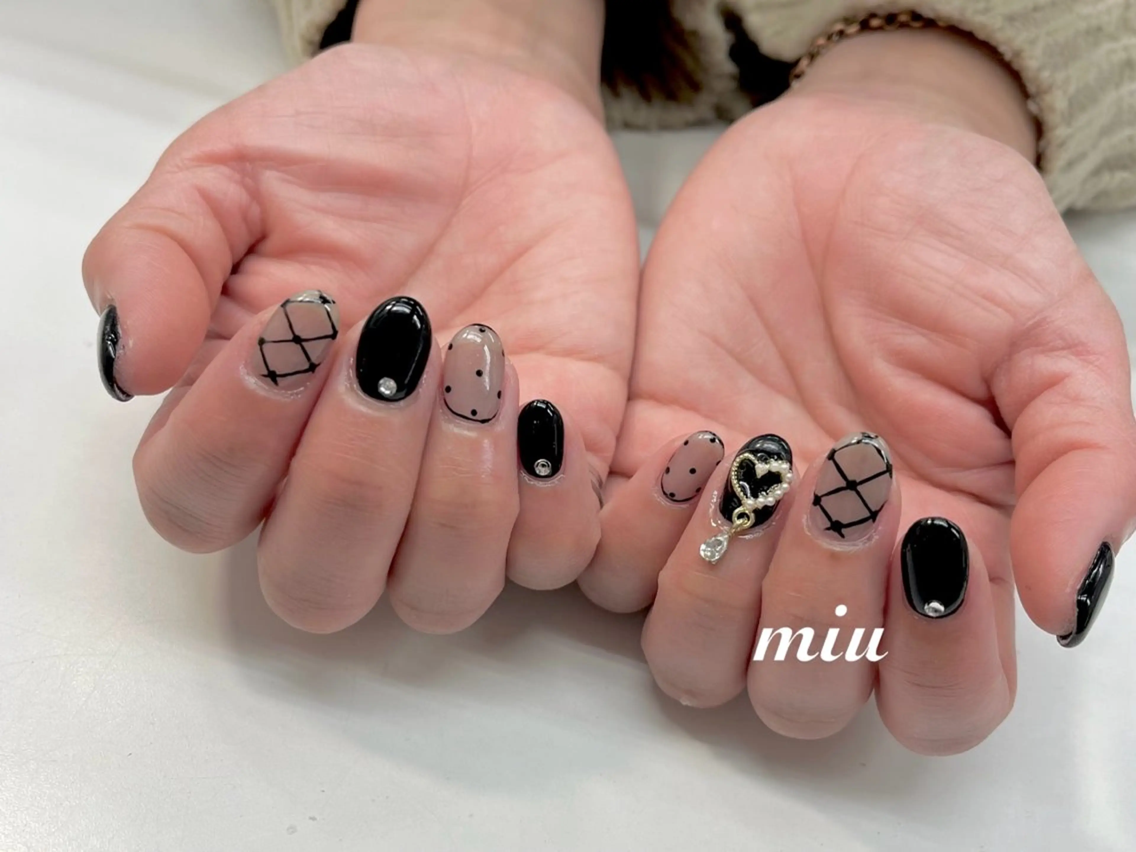 ネイル ハンドネイル miu nail 🐾mihoのネイルデザイン