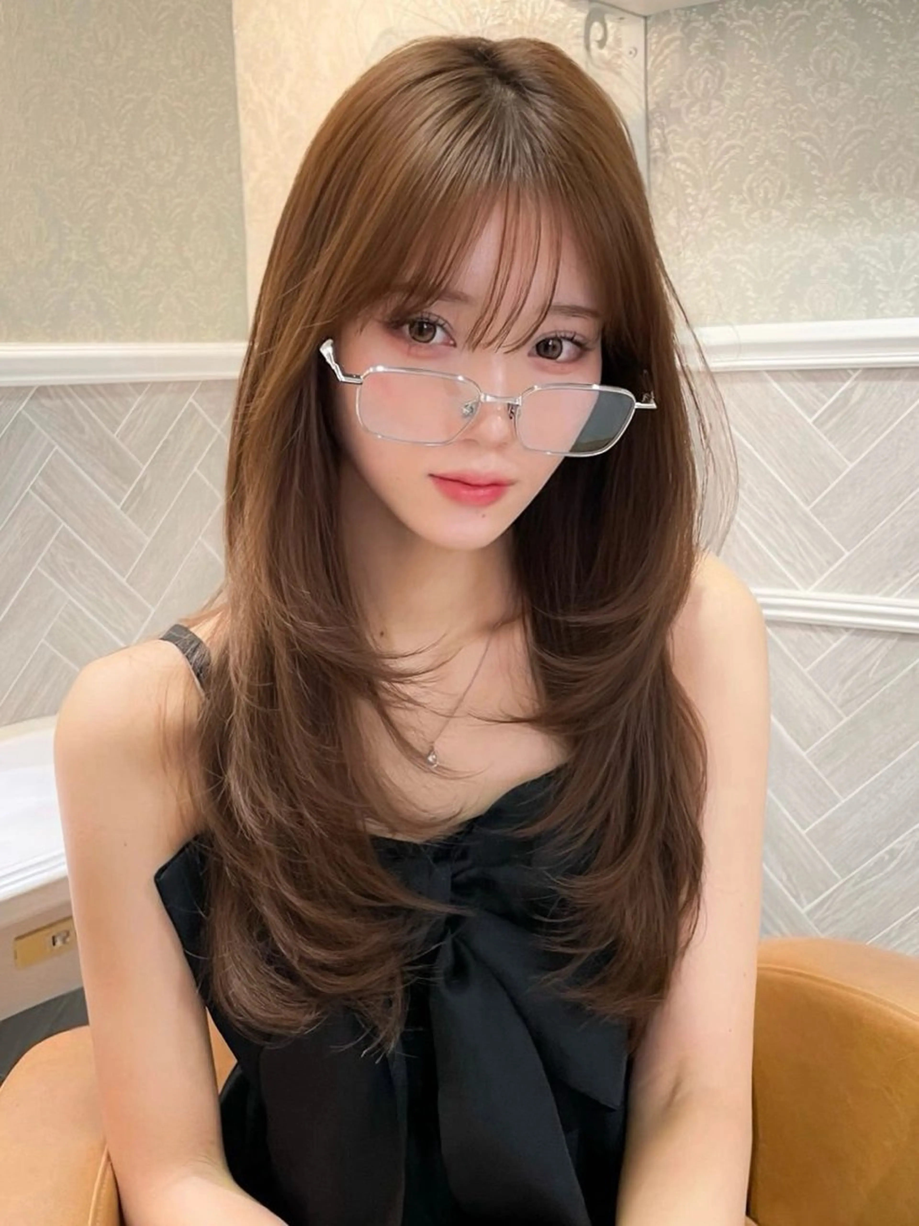 ロング 髪質改善 韓国風ヘア レイヤーカット ロング 縮毛矯正 カット ヘアカラー 縮毛矯正 トリートメント 美髪縮毛矯正🤍 髪質改善/Shinaのヘアスタイル