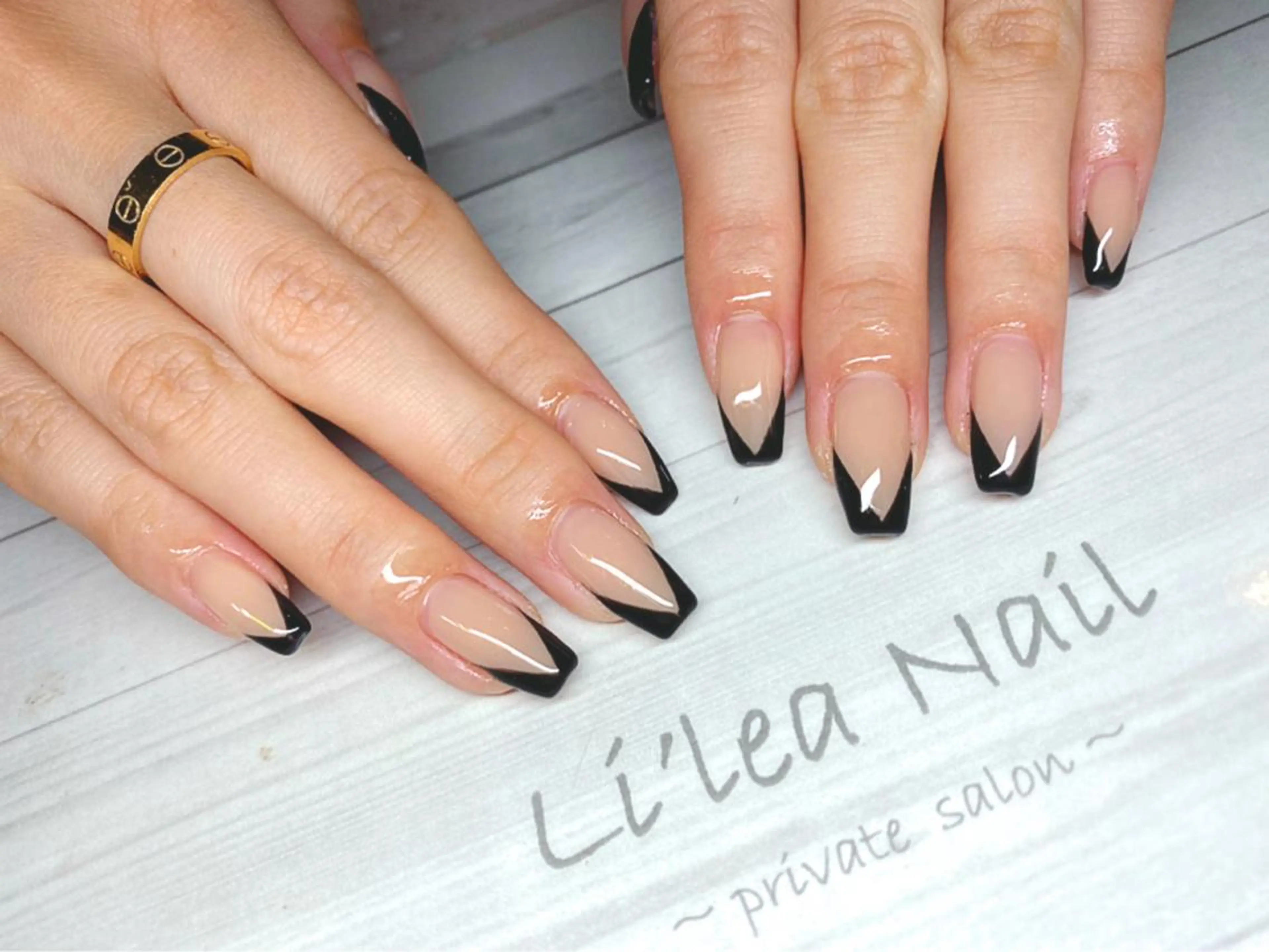 ネイル Li'leaNail AINAのネイルデザイン