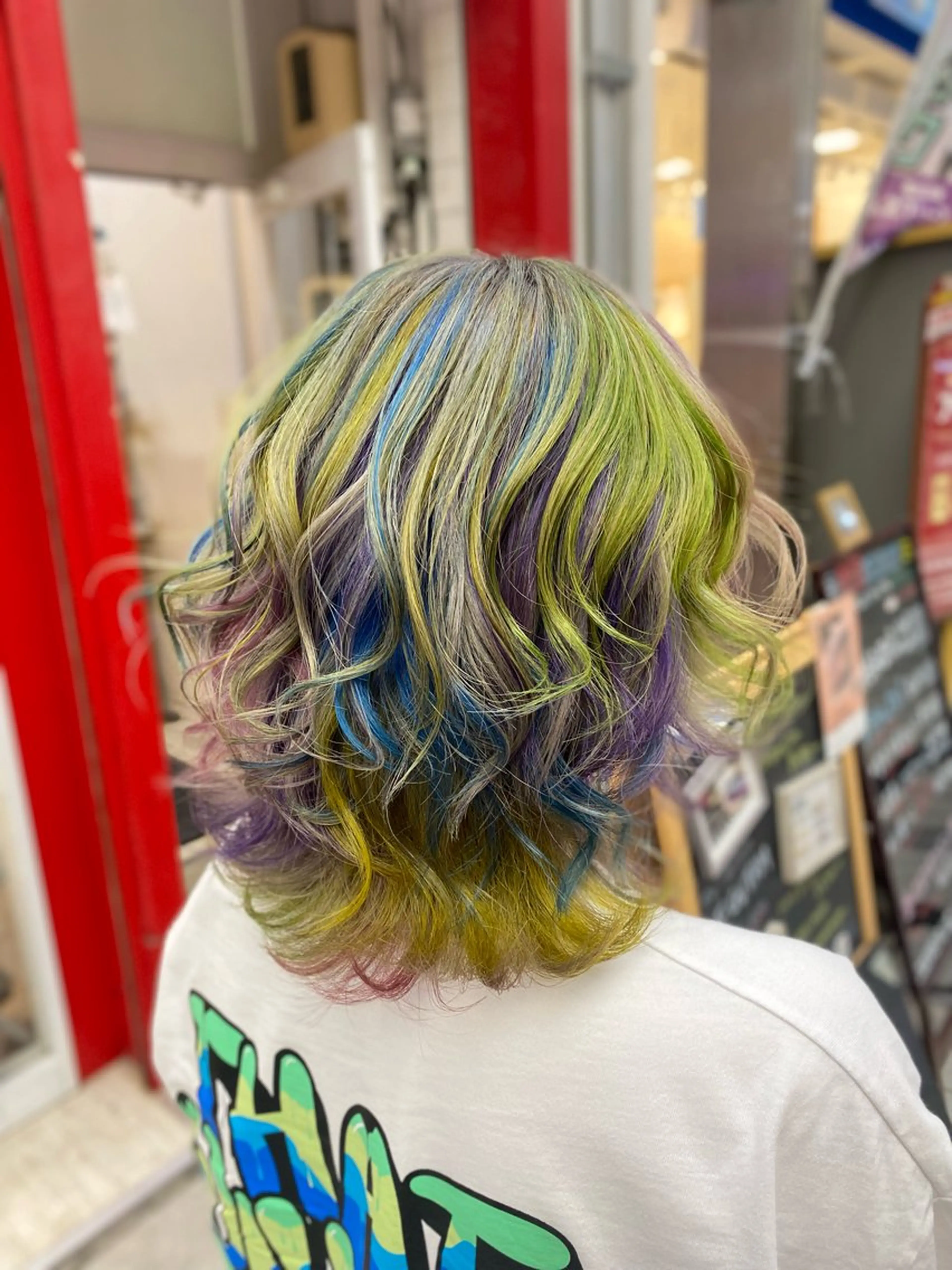 ミディアム ヘアカラー ゆぴ☾‪/推しカラー /ハイトーンのヘアスタイル