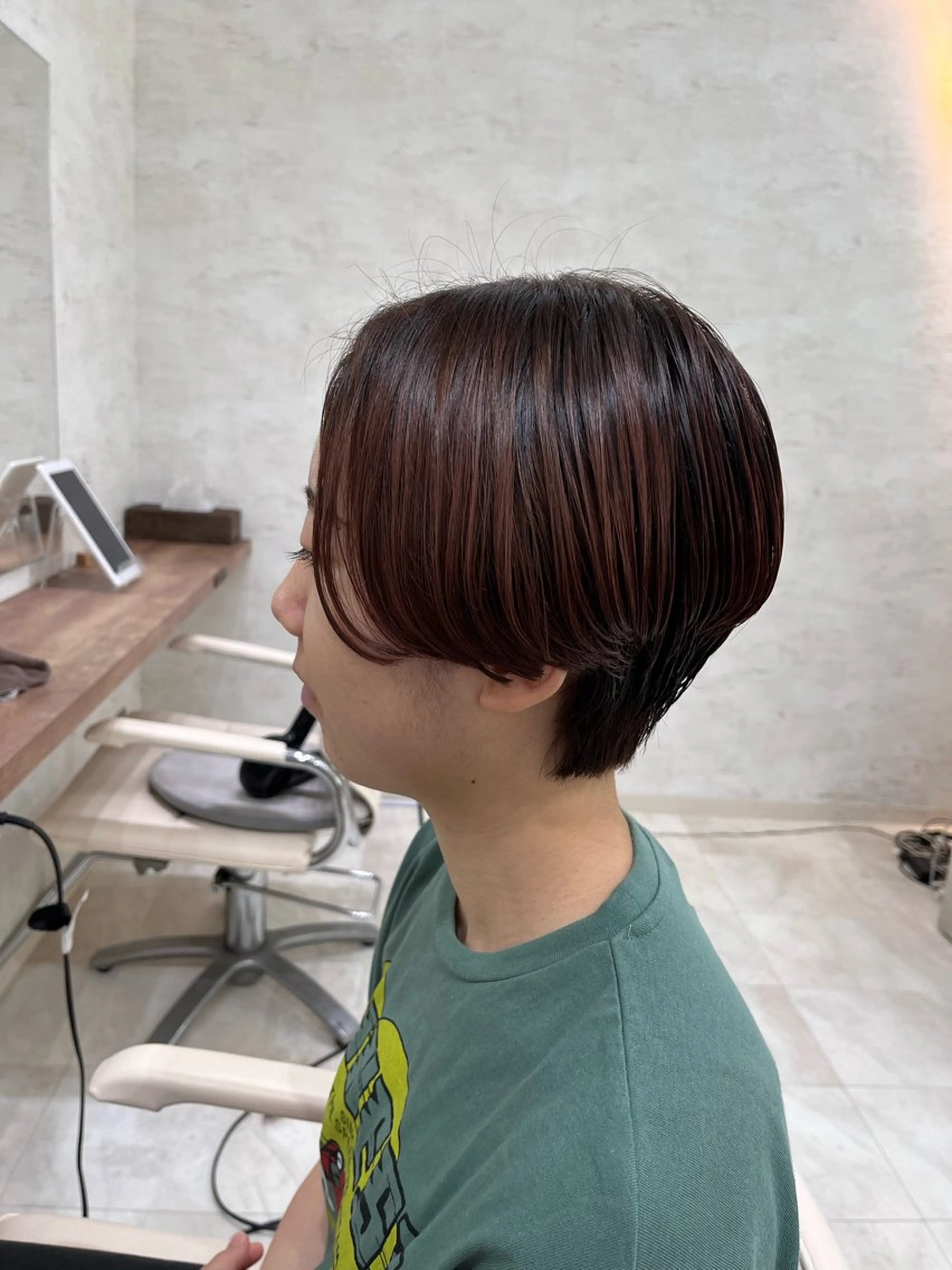 ショート カラー 佐藤 雅のヘアスタイル