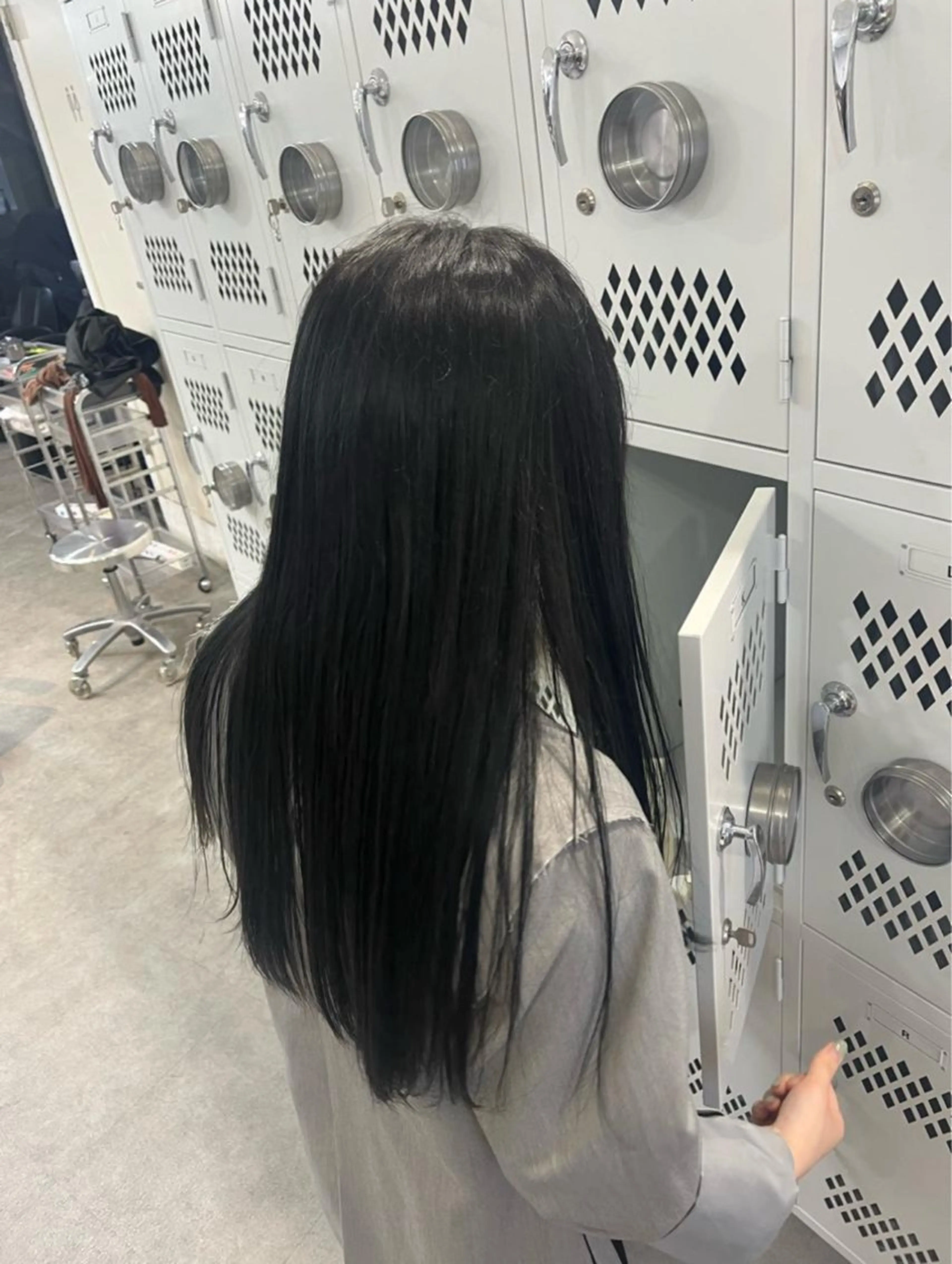 カラー ベージュカラー 黒髪 ブリーチ ブルーカラー ブルーブラック ヘアカラー トリートメント fifth men's原宿所属・fifth/原宿/ シャドウパーマ/カズのヘアスタイル