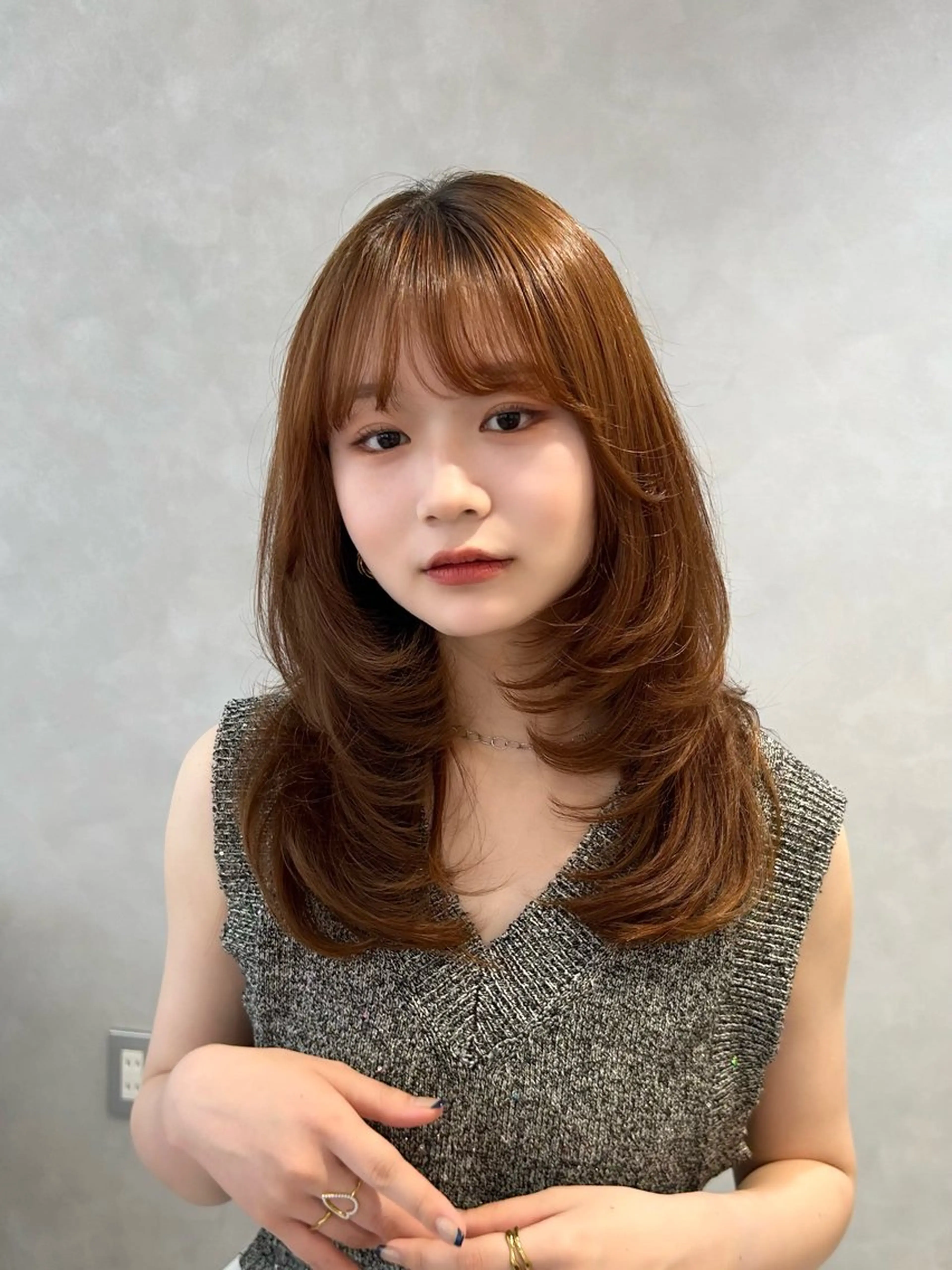 セミロング カラー ベージュカラー ブラウンカラー ブラウンベージュ レイヤーカット ❤️ショートカット ・顔周りカット❤️のヘアスタイル