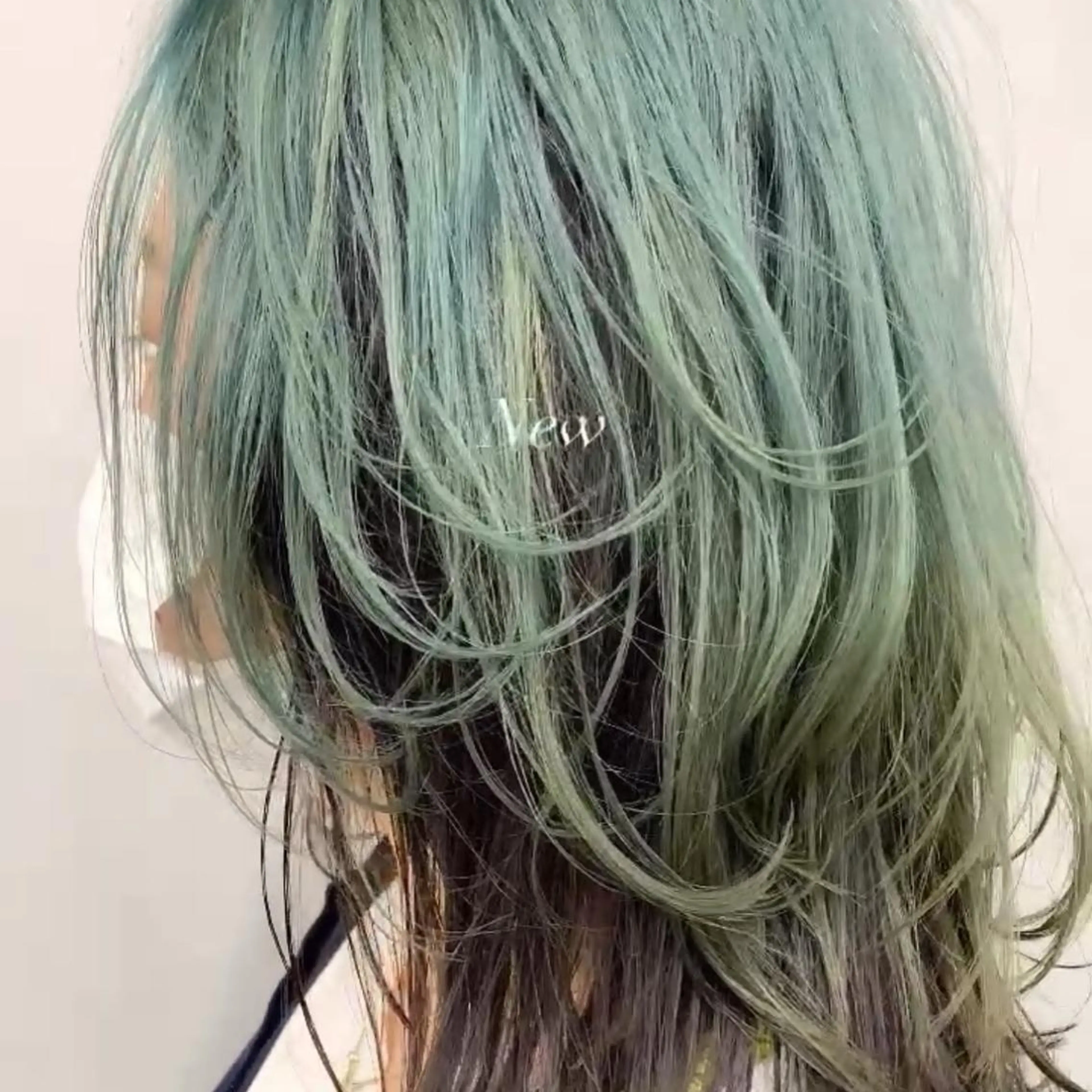 ミディアム カラー カット ヘアカラー トリートメント ハイトーン特化サロン 代表　中谷蓮のヘアスタイル