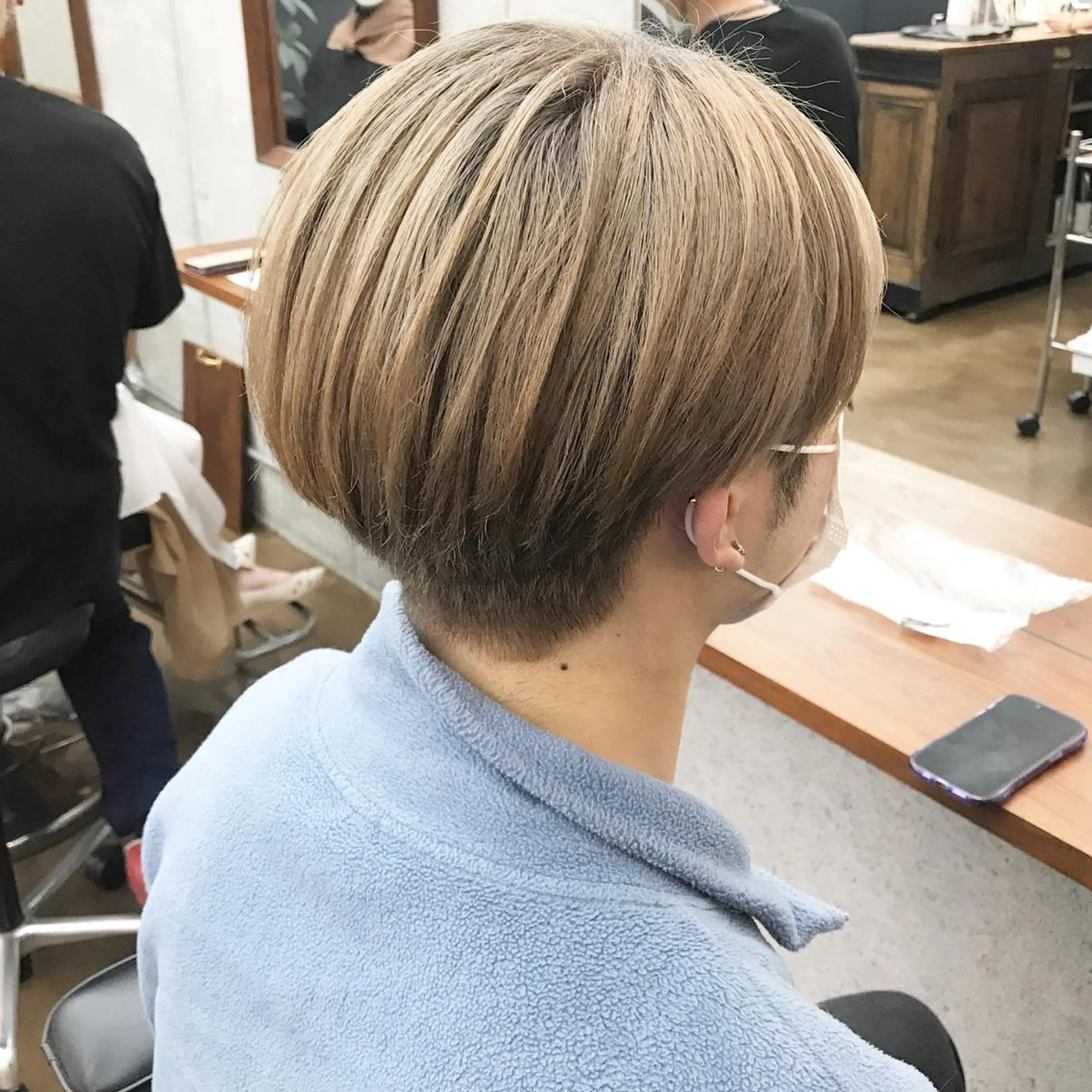 ショート カラー メンズ メンズブリーチ マッシュ ブリーチ ケアブリーチ グレージュ カット ヘアカラー トリートメント ヘアセット ✂︎ウルフ・ショート ✂︎MIKUNIのヘアスタイル