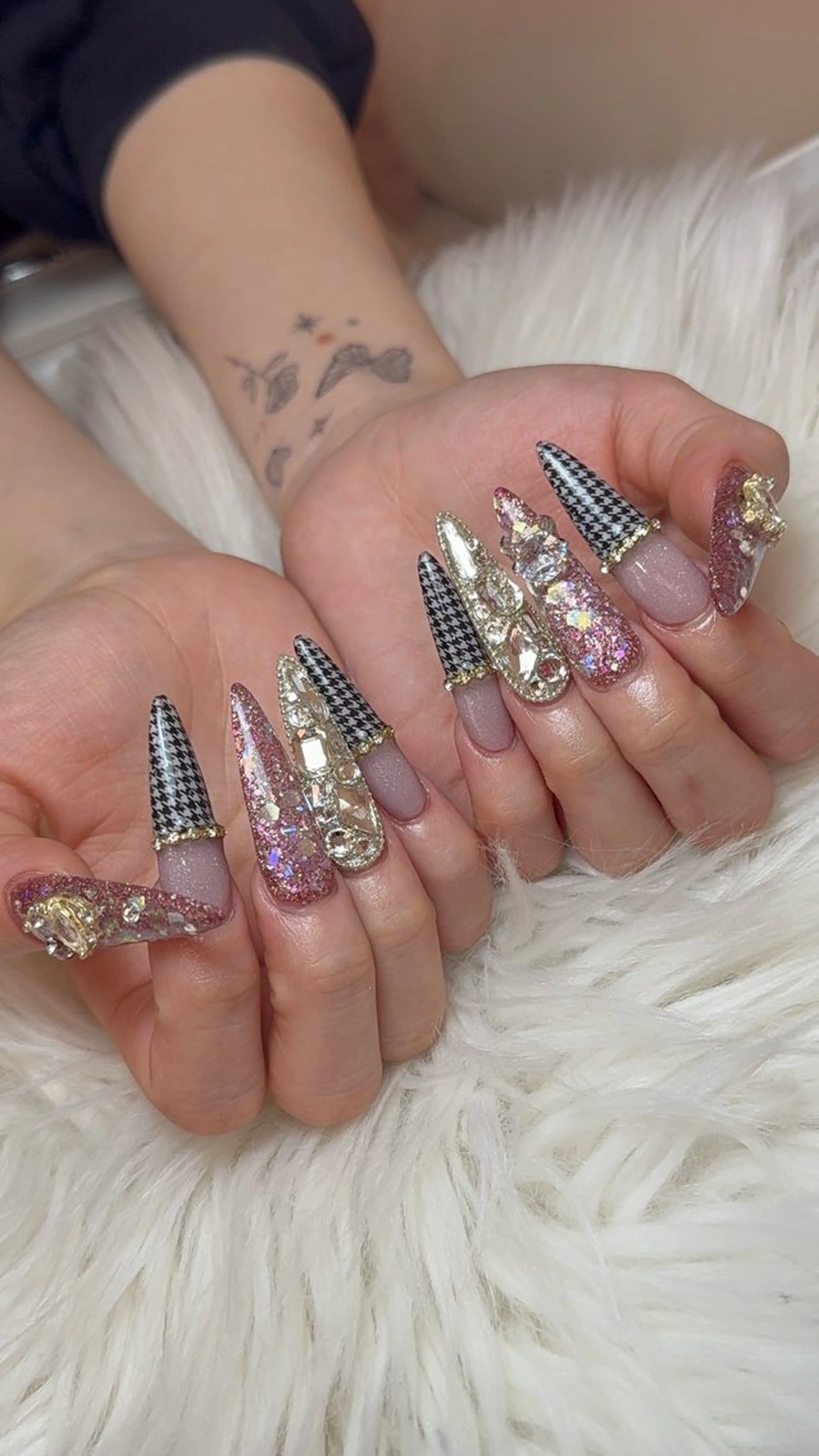 ネイル Nail salon EM（エム）諸星のネイルデザイン