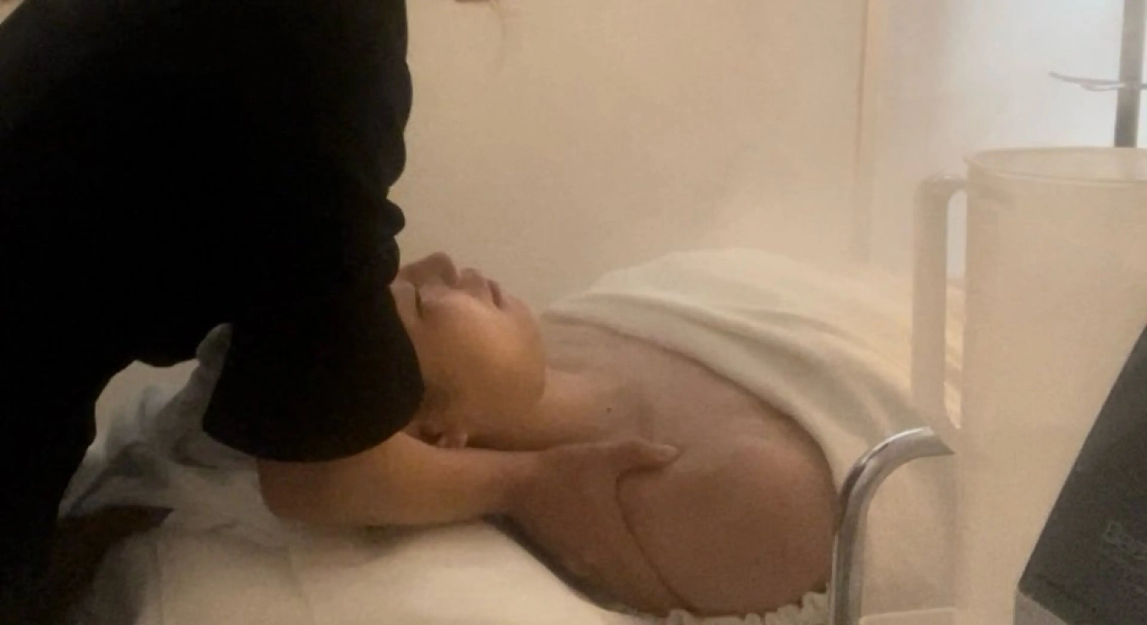 美しいデコルテラインは健康から✨溜まった疲れをスッキリ流します❣️の写真