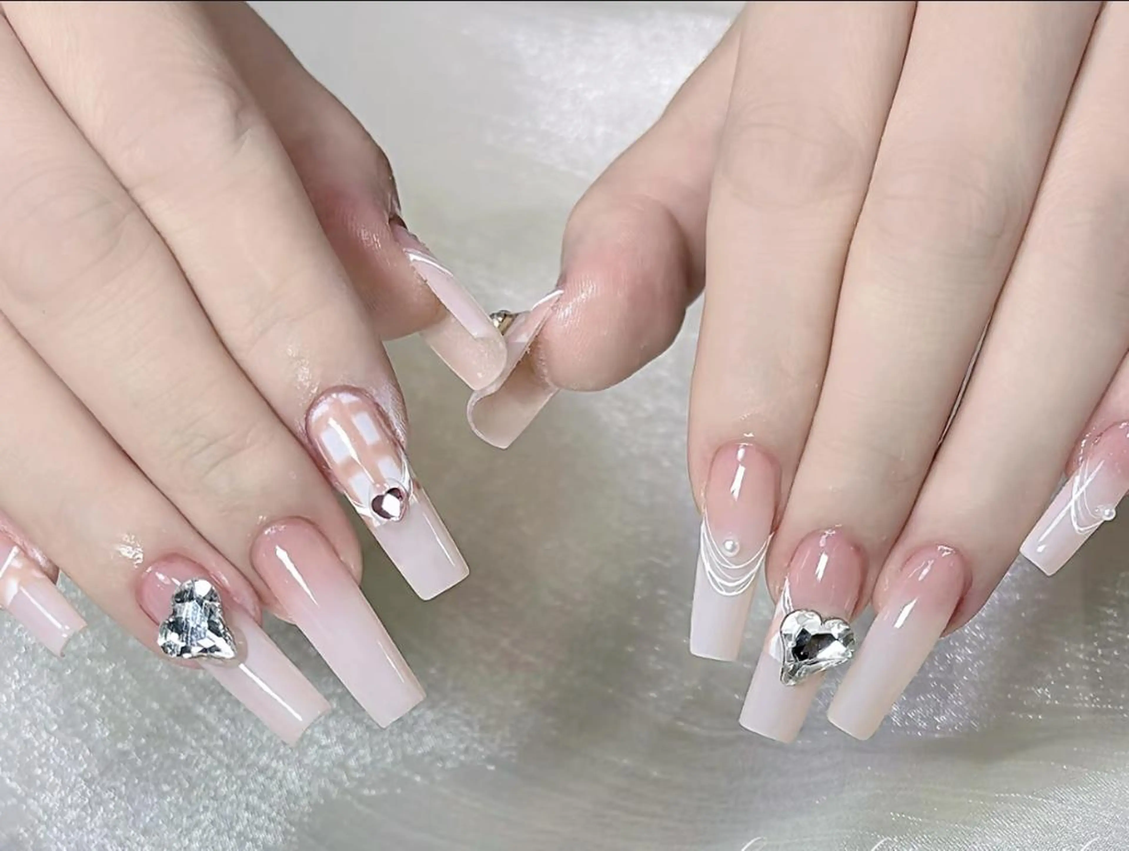 ネイル ハンドネイル Pure&Rich Nailのネイルデザイン