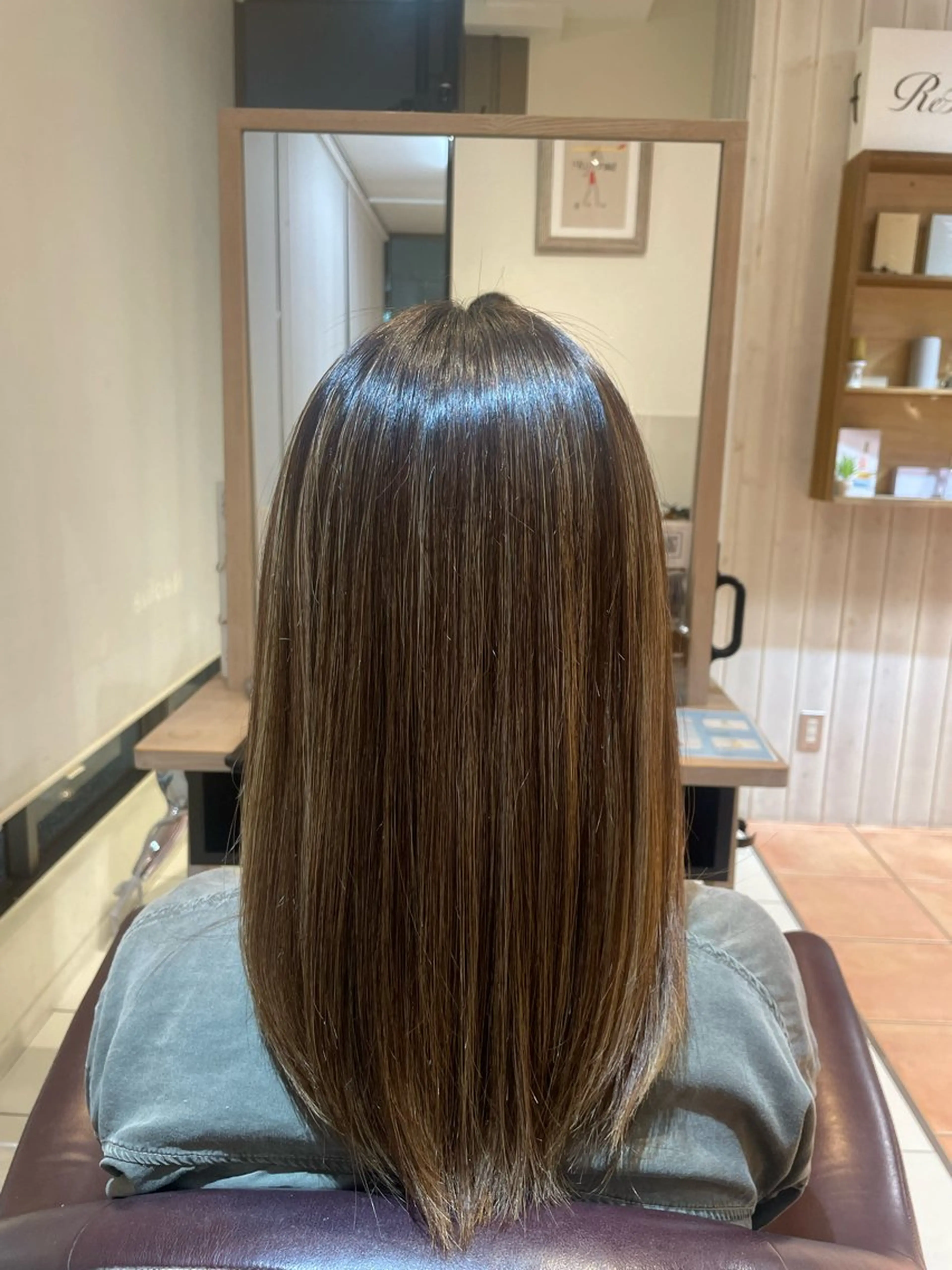 ミディアム 新宿 /透明感カラー レイヤー/NANAのヘアスタイル