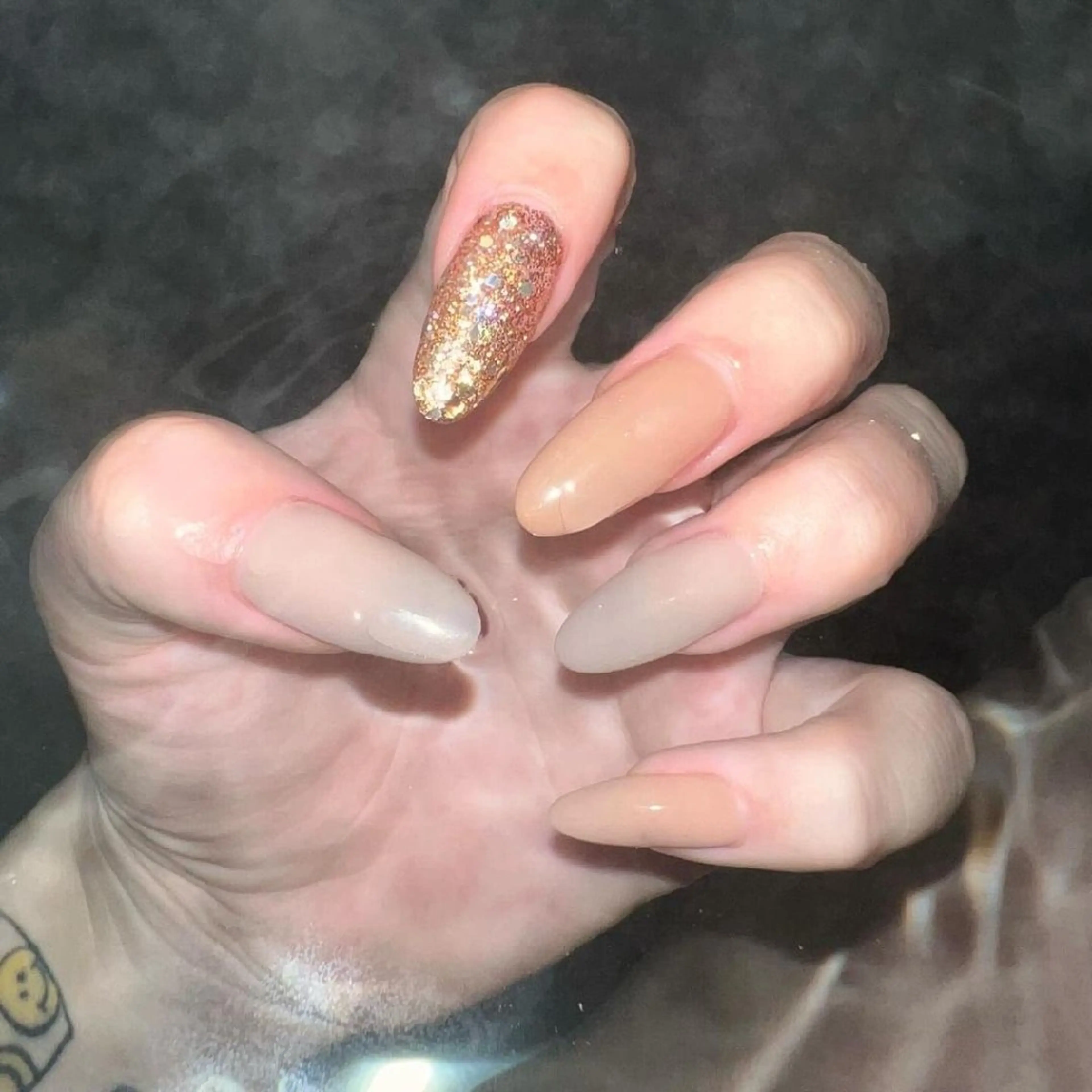 ネイル ハンドネイル 8appy ARTstudioのネイルデザイン