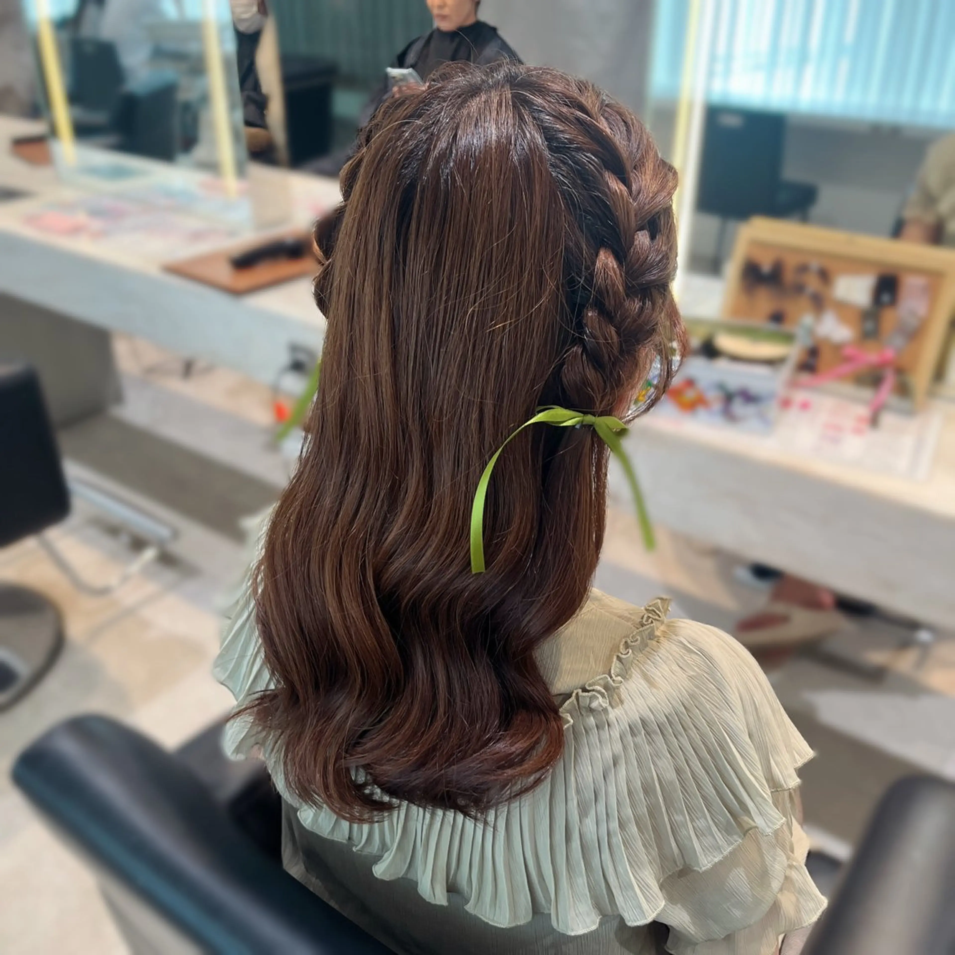 セミロング ヘアアレンジ ヘアセット Nagi /ヘアメ /艶カラー/メンズのヘアスタイル