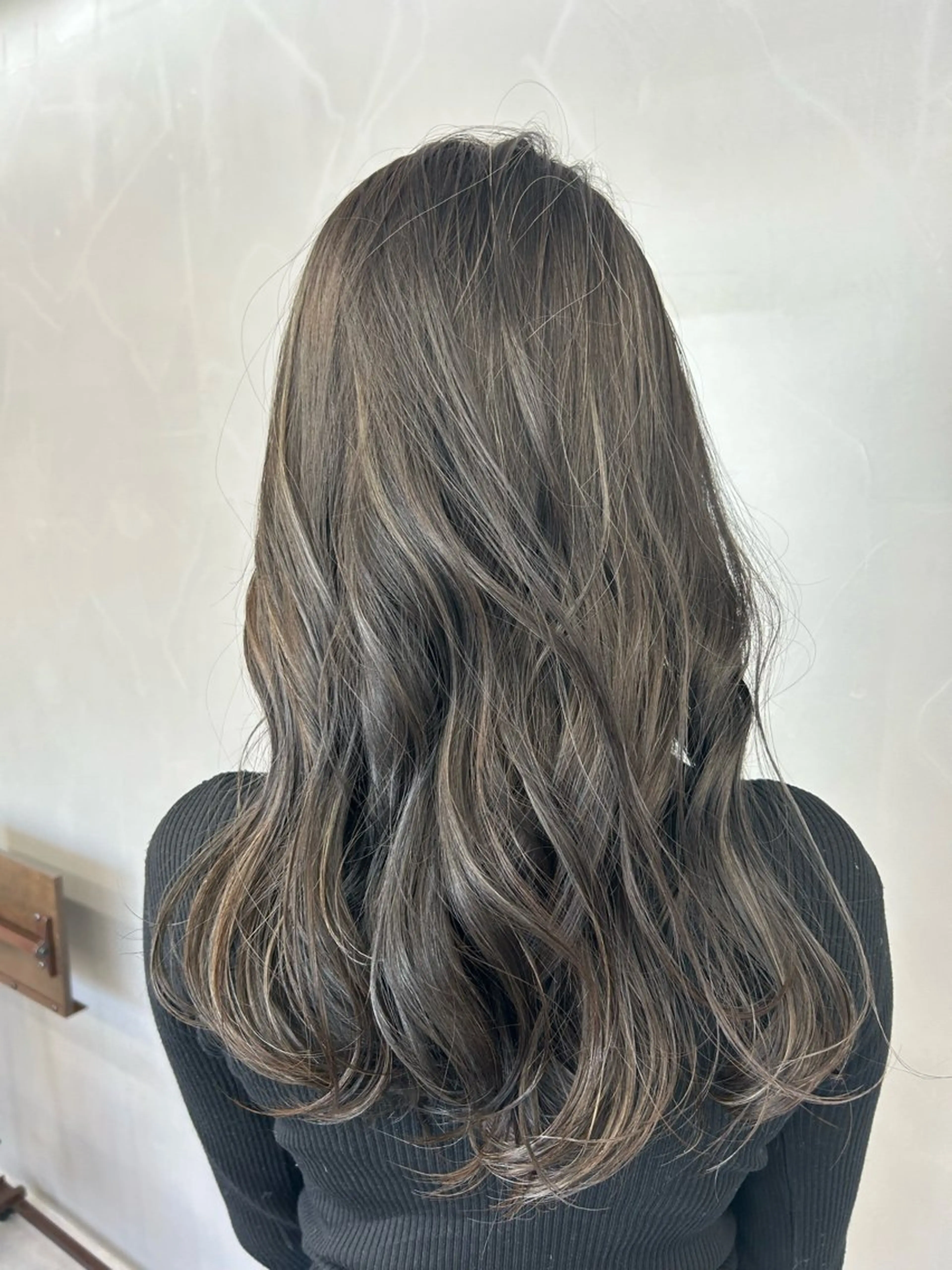 ロング カラー 【🌈ボブ/縮毛矯正 /🌈】motoのヘアスタイル