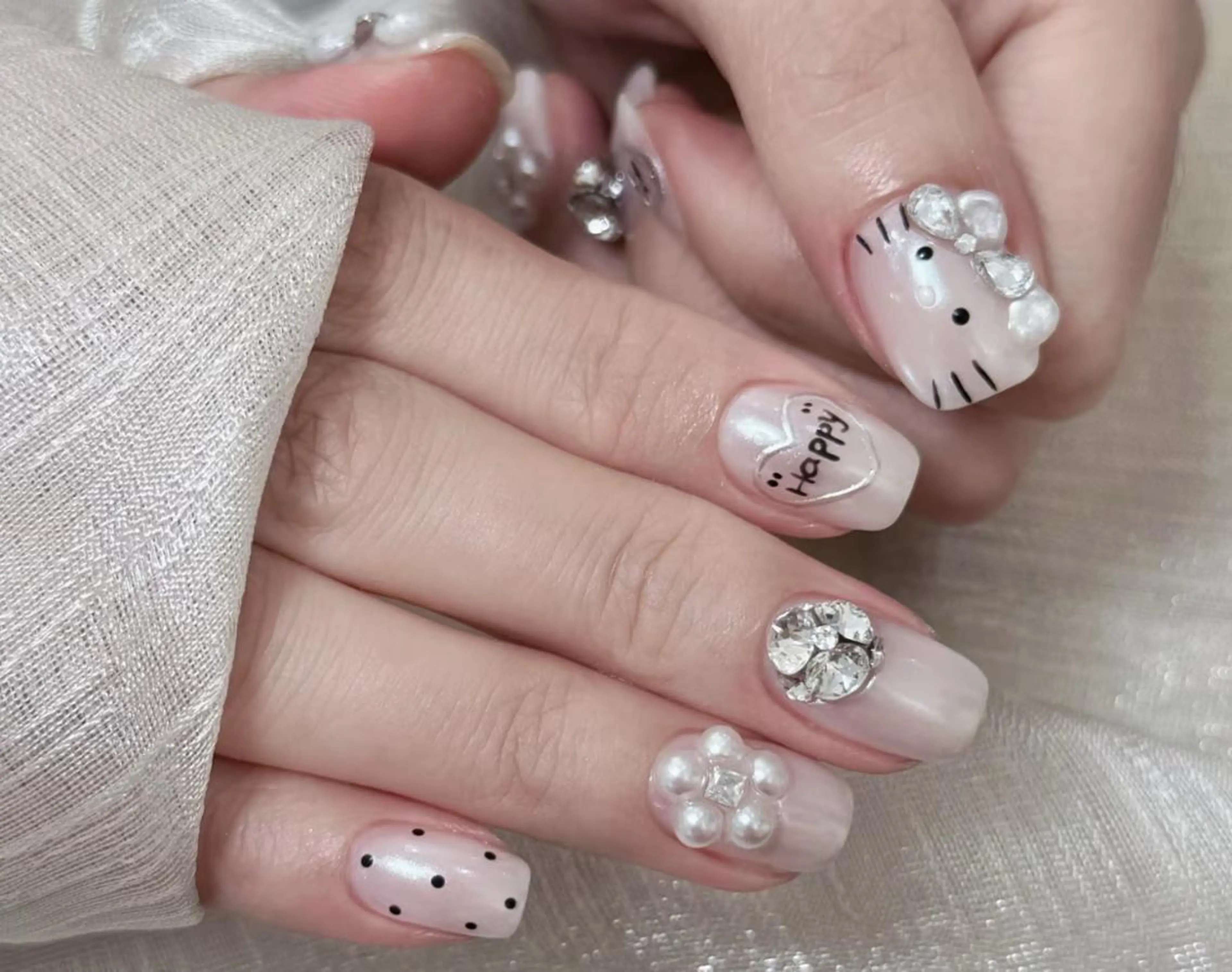 ネイル ハンドネイル エリ🫧 nail池袋東口のネイルデザイン