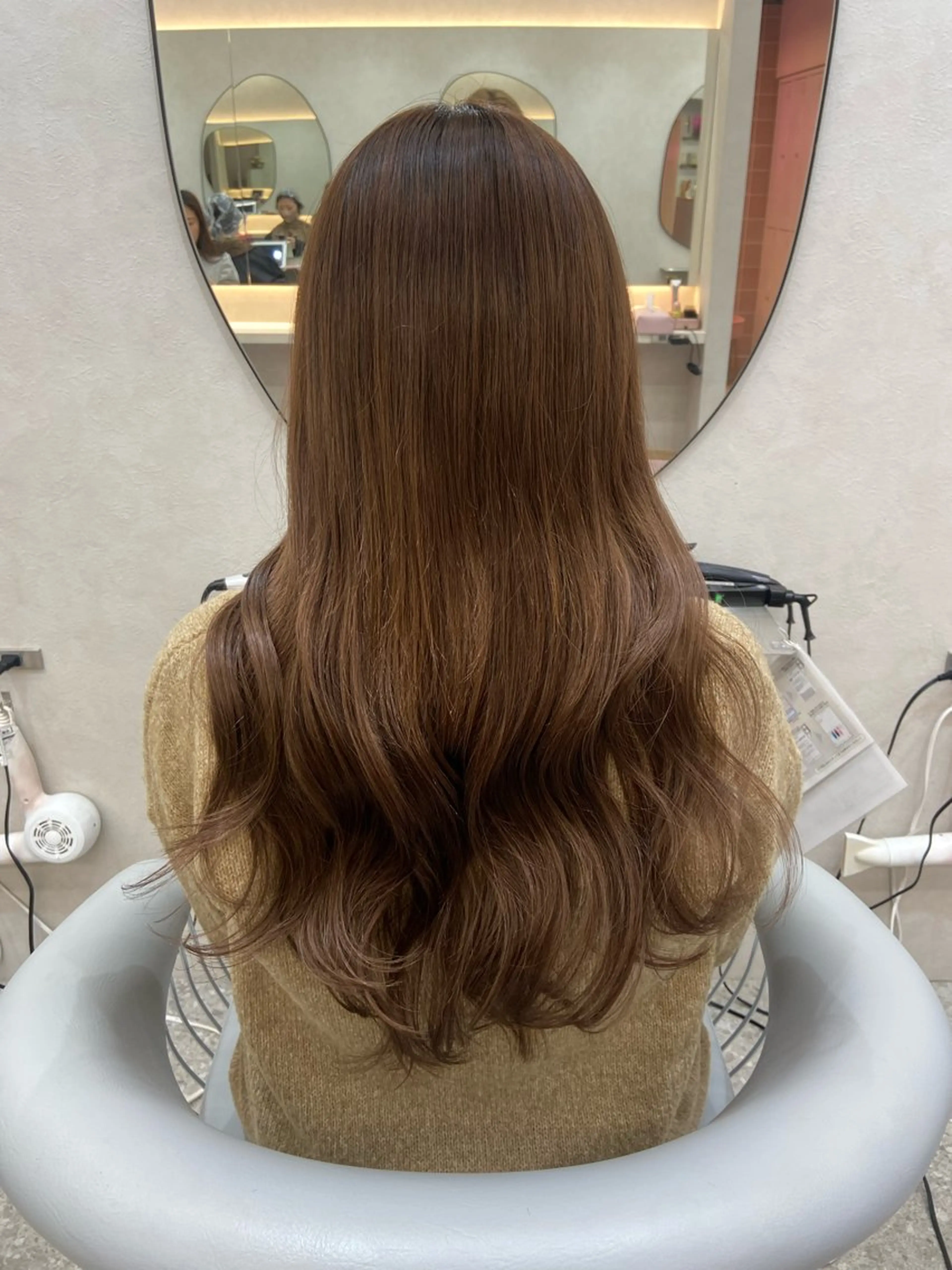 ロング カラー シールエクステ エクステ 髪質改善 ヨシンモリ 韓国風ヘア カット ヘアカラー エクステ 新宿/韓国ヘア 中明度カラー/かやのヘアスタイル