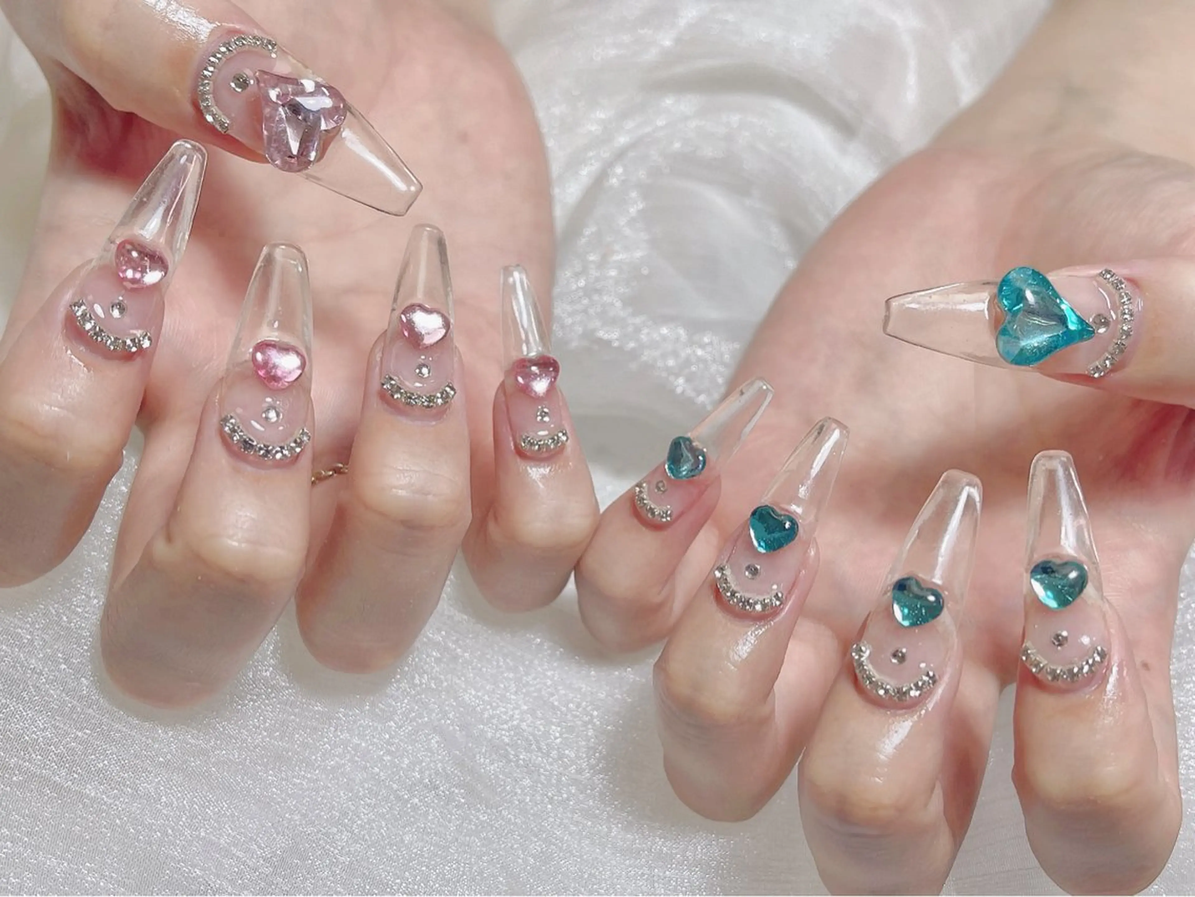 ネイル ハンドネイル 🎀ネイルサロン エクラYUI🎀のネイルデザイン