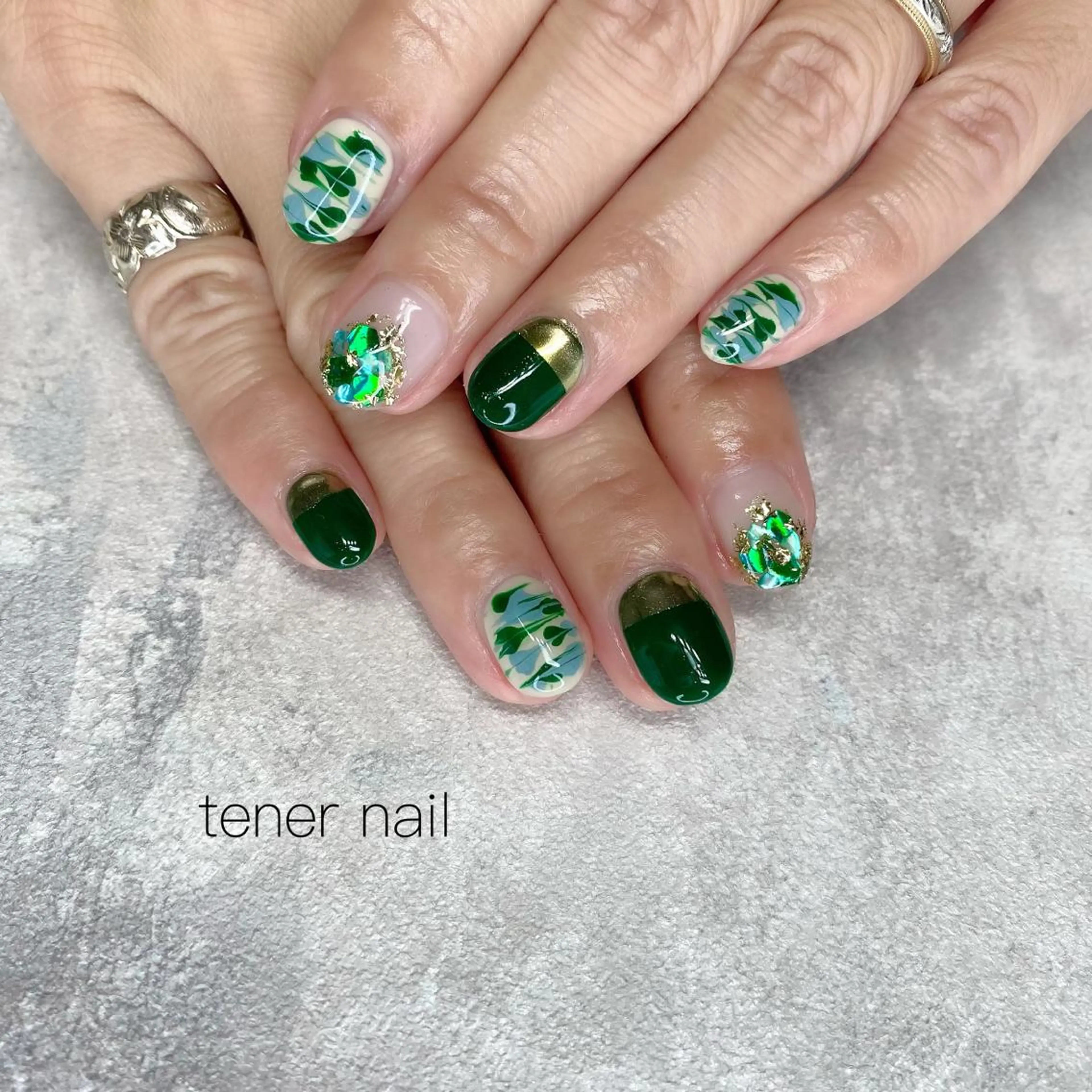 ネイル グリーン テネルネイル tener nailのネイルデザイン