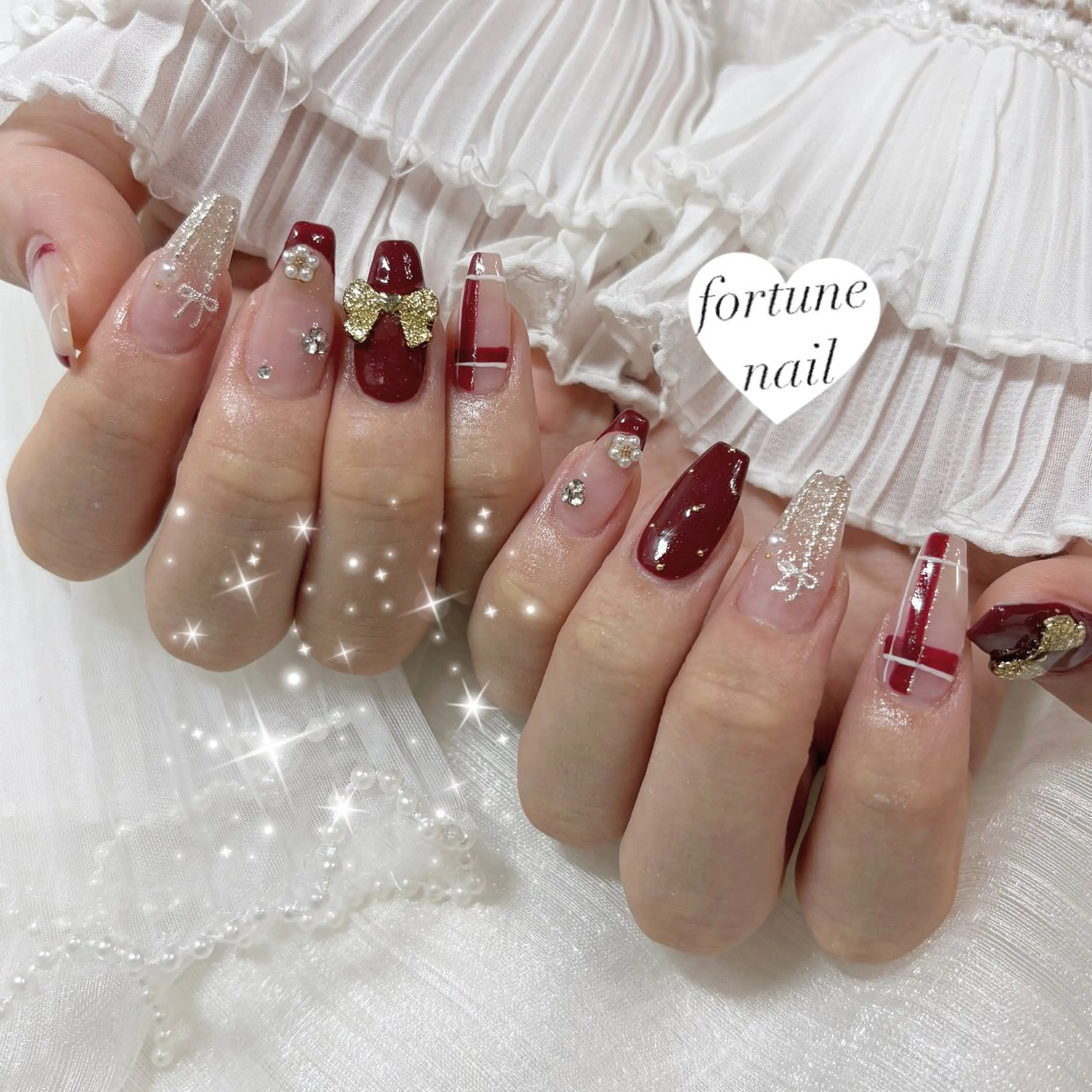 ネイル ボルドー ストーンネイル 冬ネイル ハンドネイル ☆saori ☆のネイルデザイン